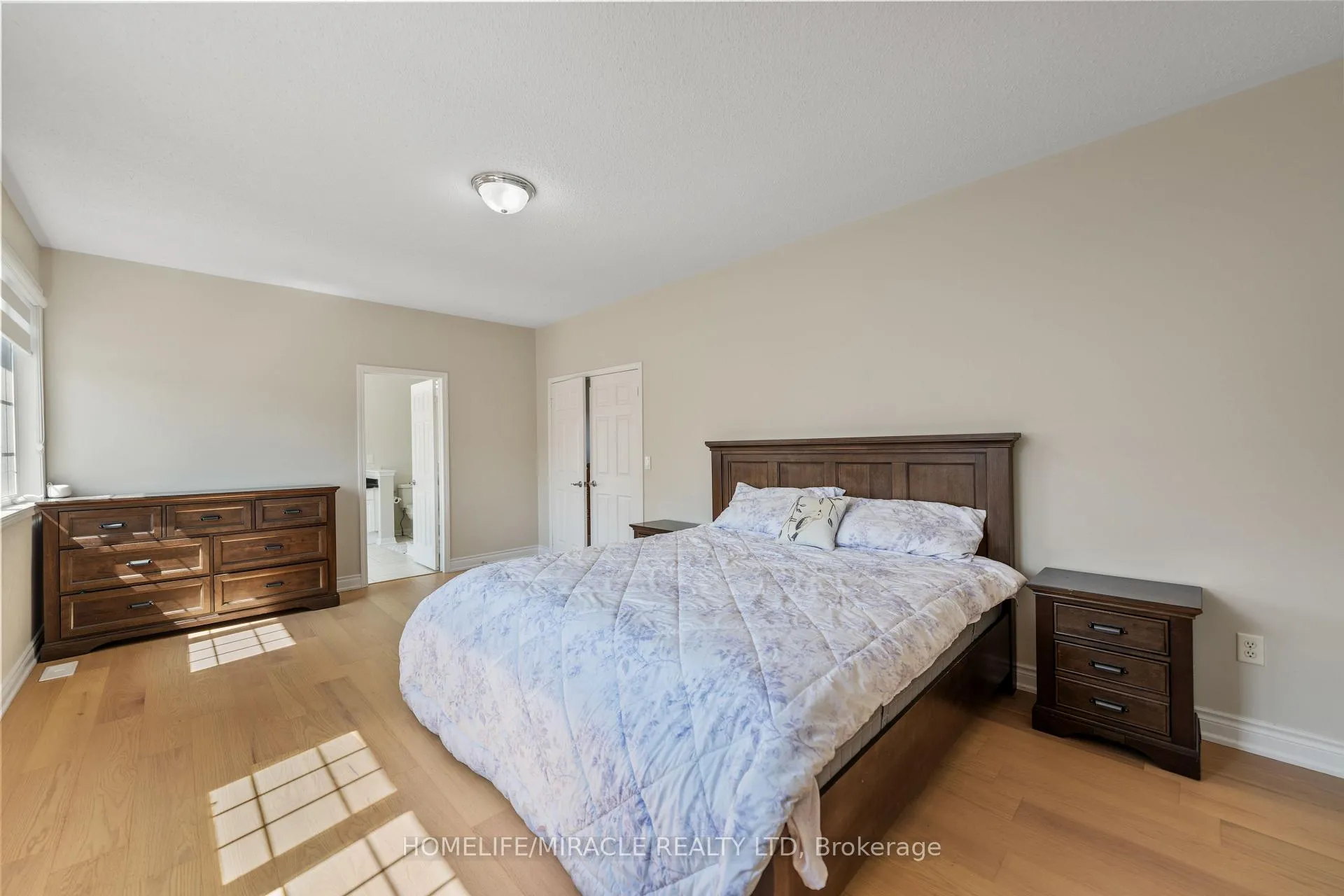 Photo 39 of 1 Vision Way, Brampton, Vales of Castlemore — HOMEH