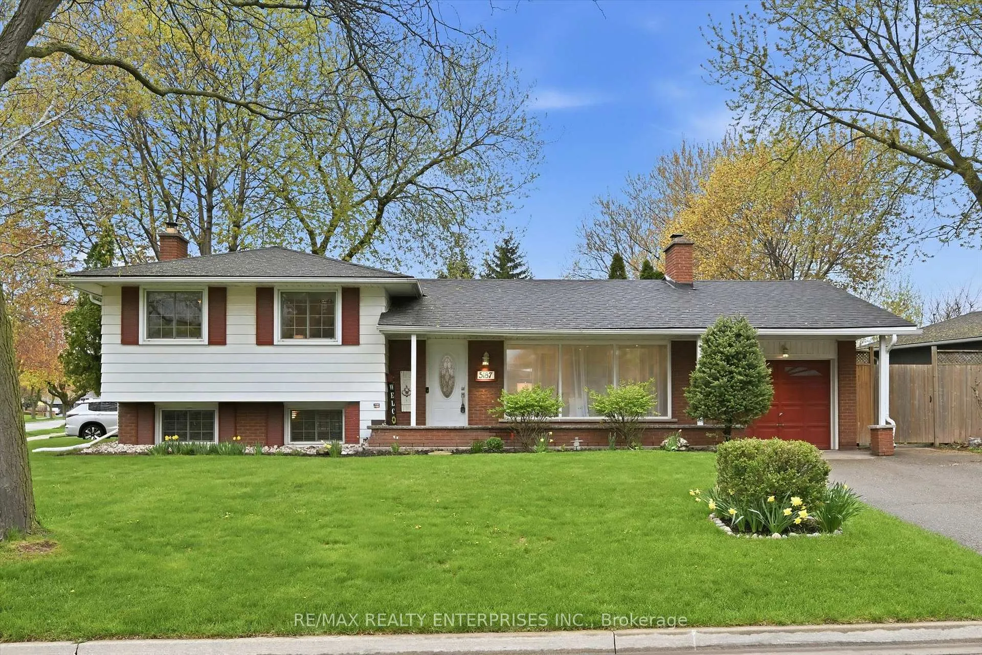 Front of 5187 Carousel Court