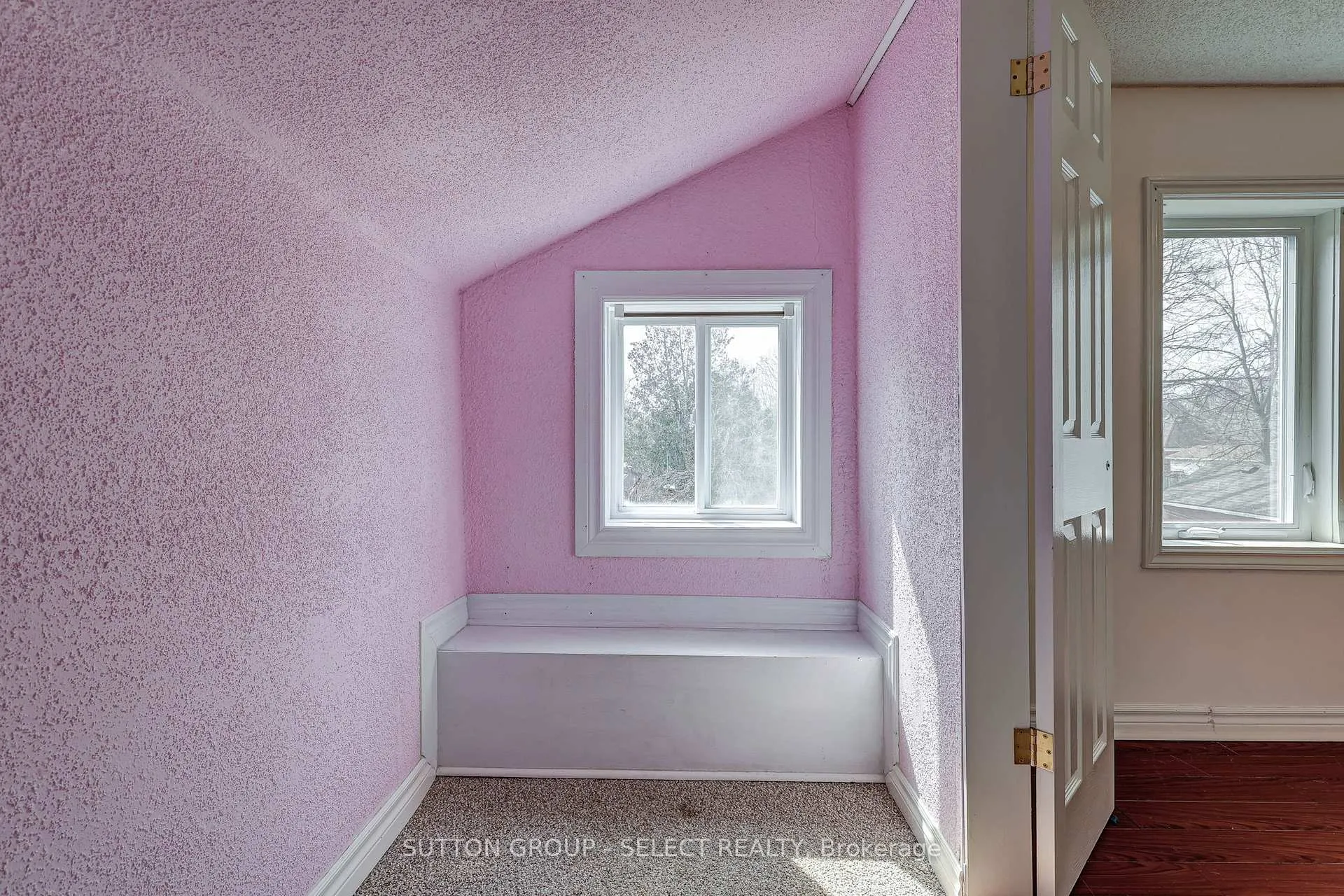 Photo 38 of 471 Burbrook Place, London, East G — HOMEH