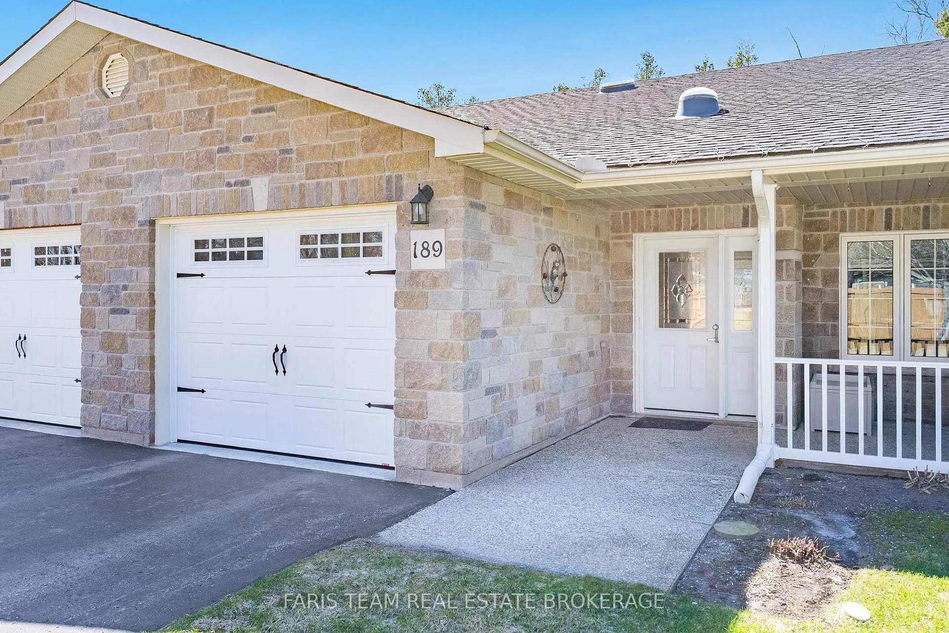 Photo 3 of 189 Greenway Drive, Wasaga Beach — HOMEH