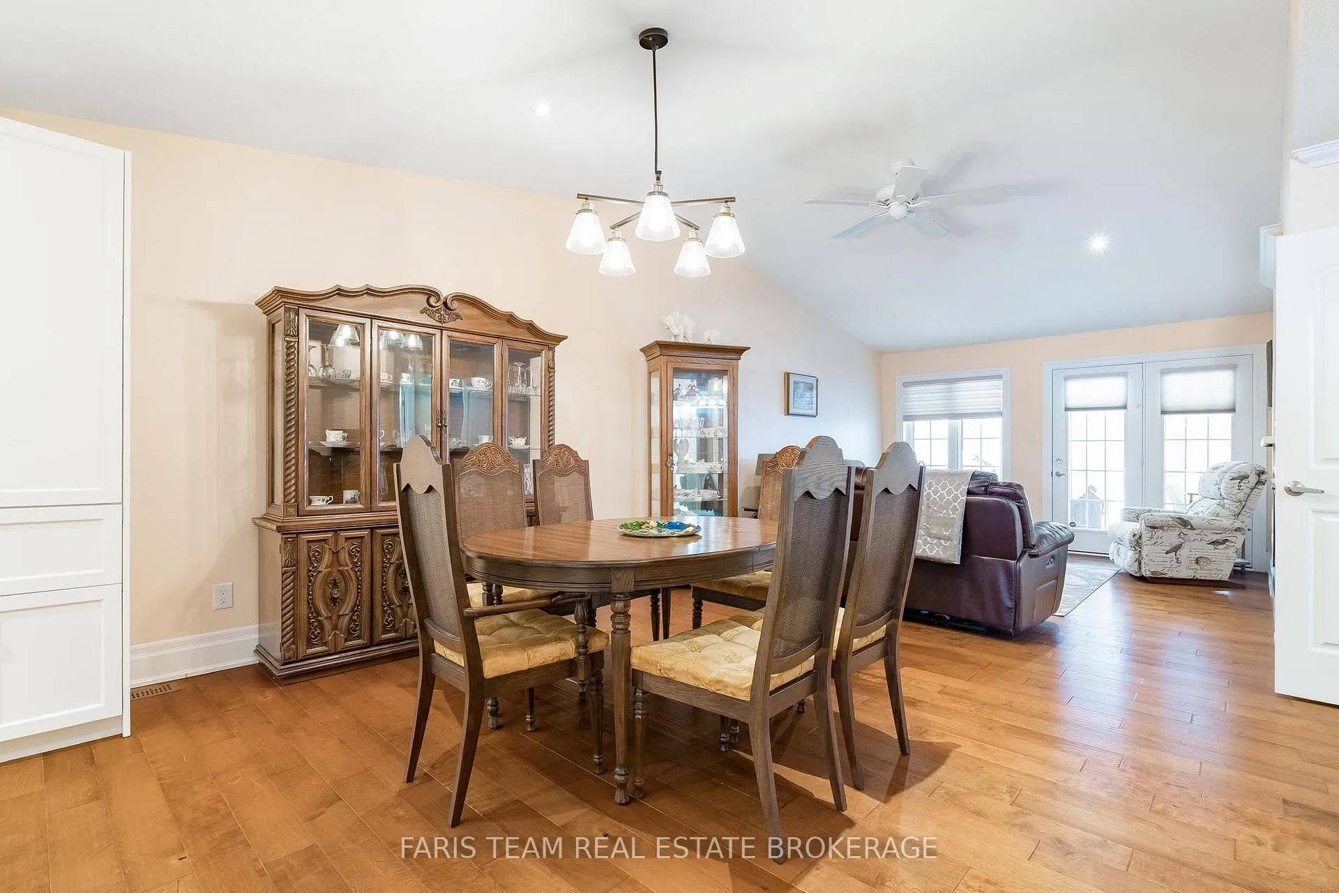 Photo 11 of 189 Greenway Drive, Wasaga Beach — HOMEH