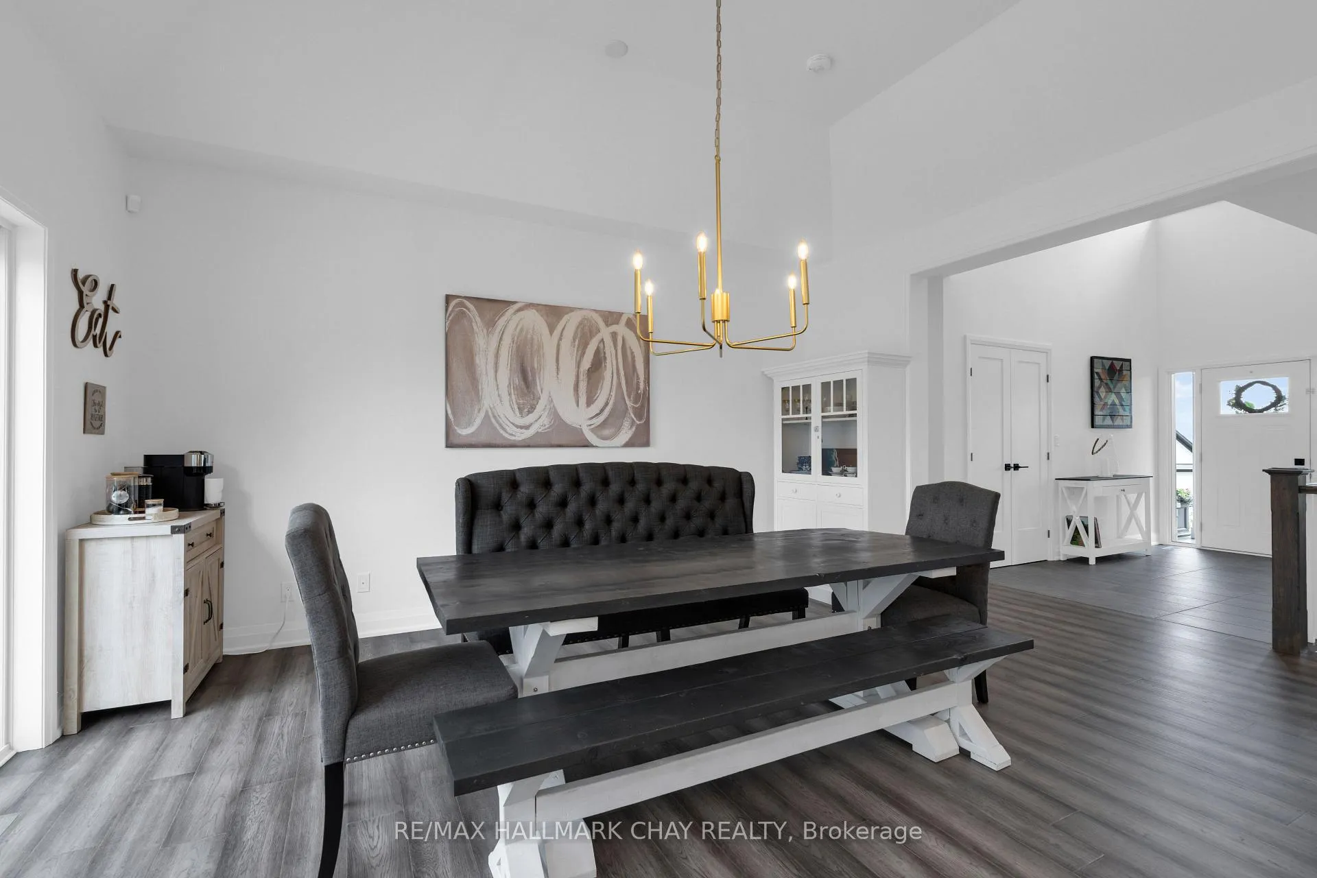 Photo 15 of 41 Thoroughbred Drive, Oro-Medonte, Rural Oro-Medonte — HOMEH