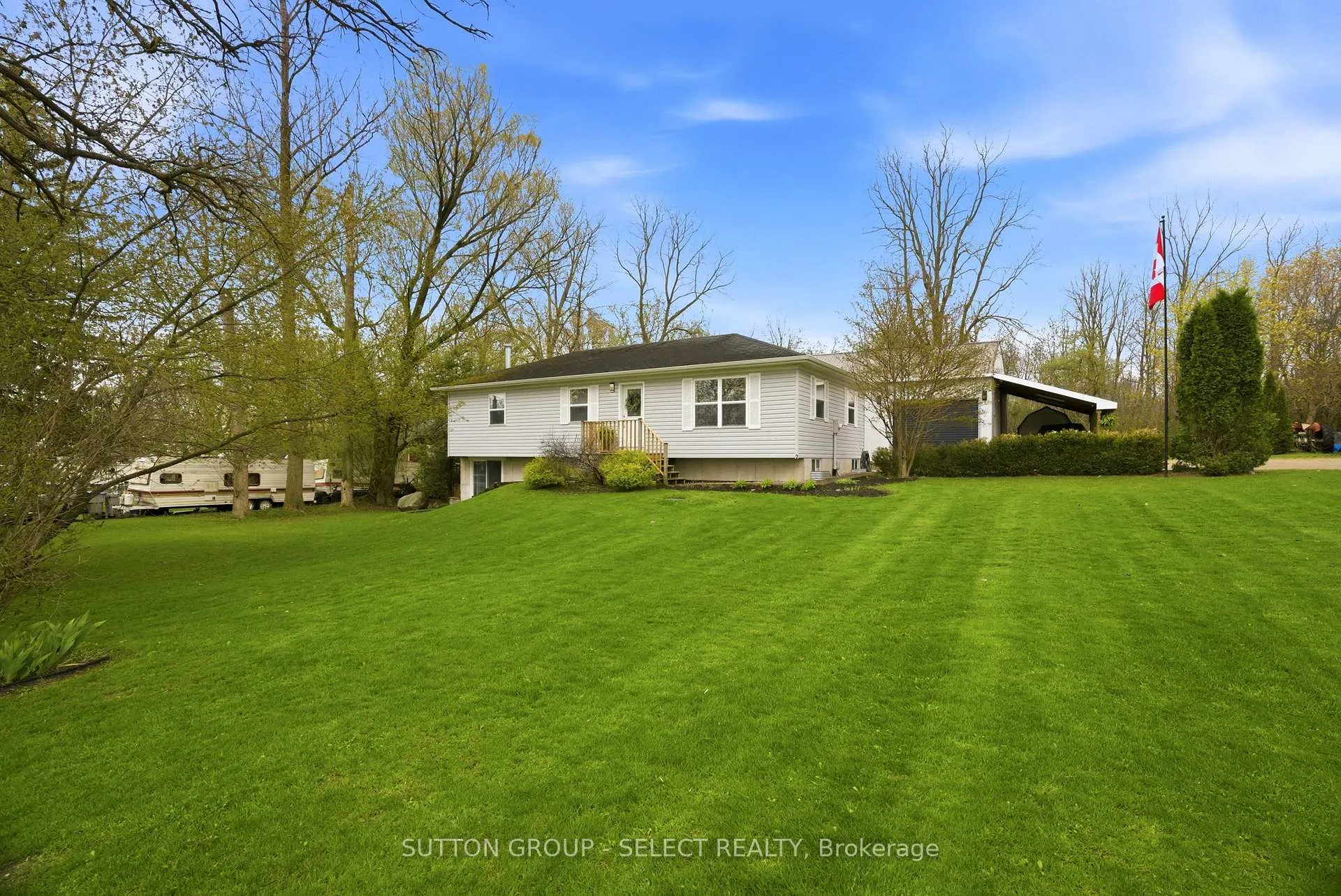Photo 3 of 41165 Kirkton Road, South Huron, Exeter — HOMEH