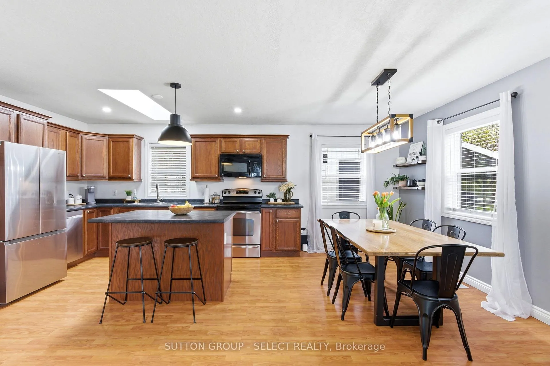 Photo 9 of 41165 Kirkton Road, South Huron, Exeter — HOMEH
