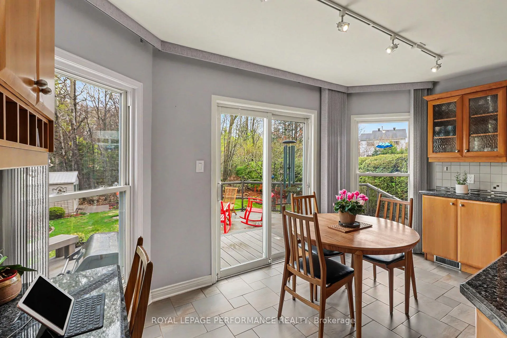 Photo 23 of 1625 Sunview Drive, Ottawa, Orleans/Sunridge — HOMEH