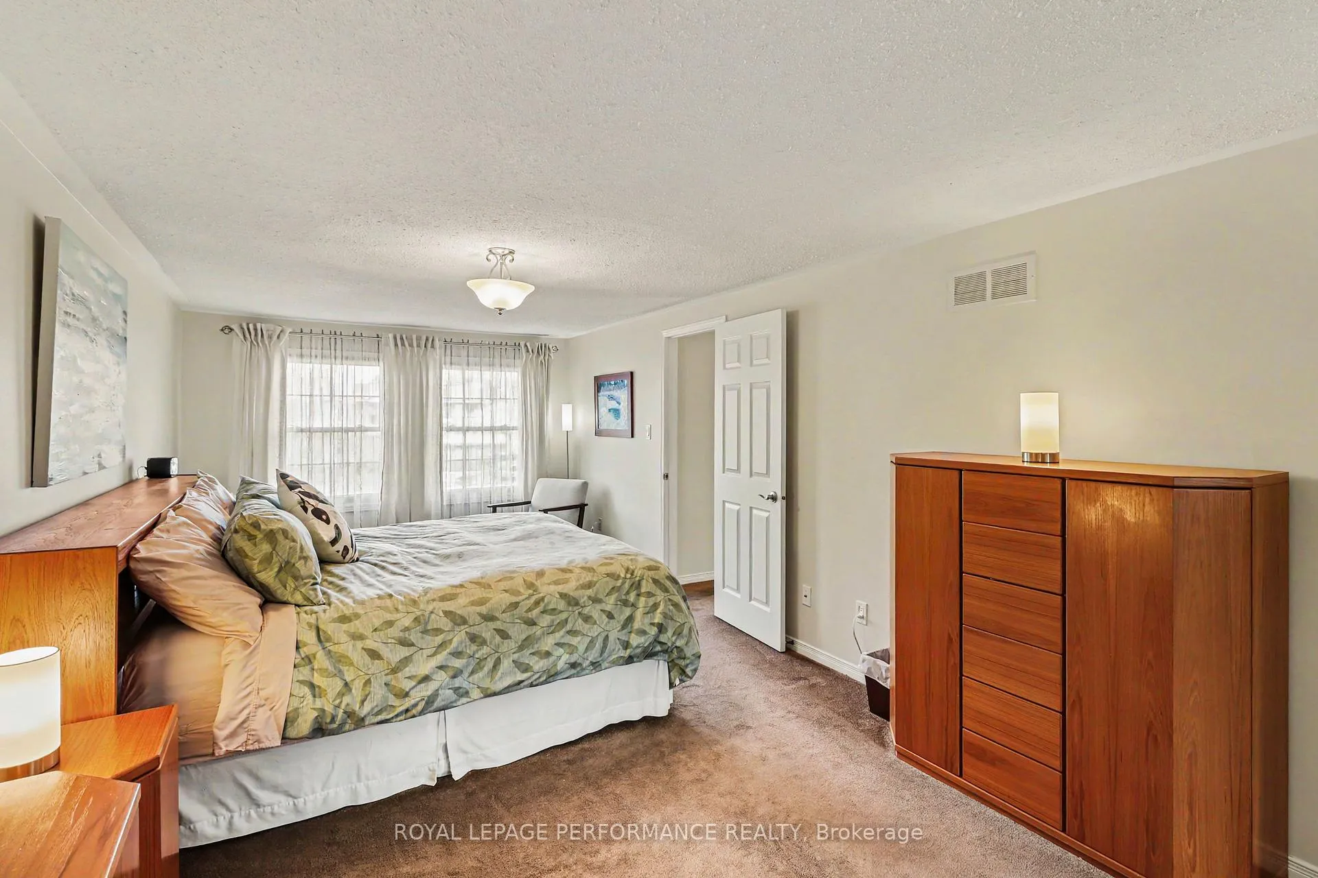 Photo 32 of 1625 Sunview Drive, Ottawa, Orleans/Sunridge — HOMEH