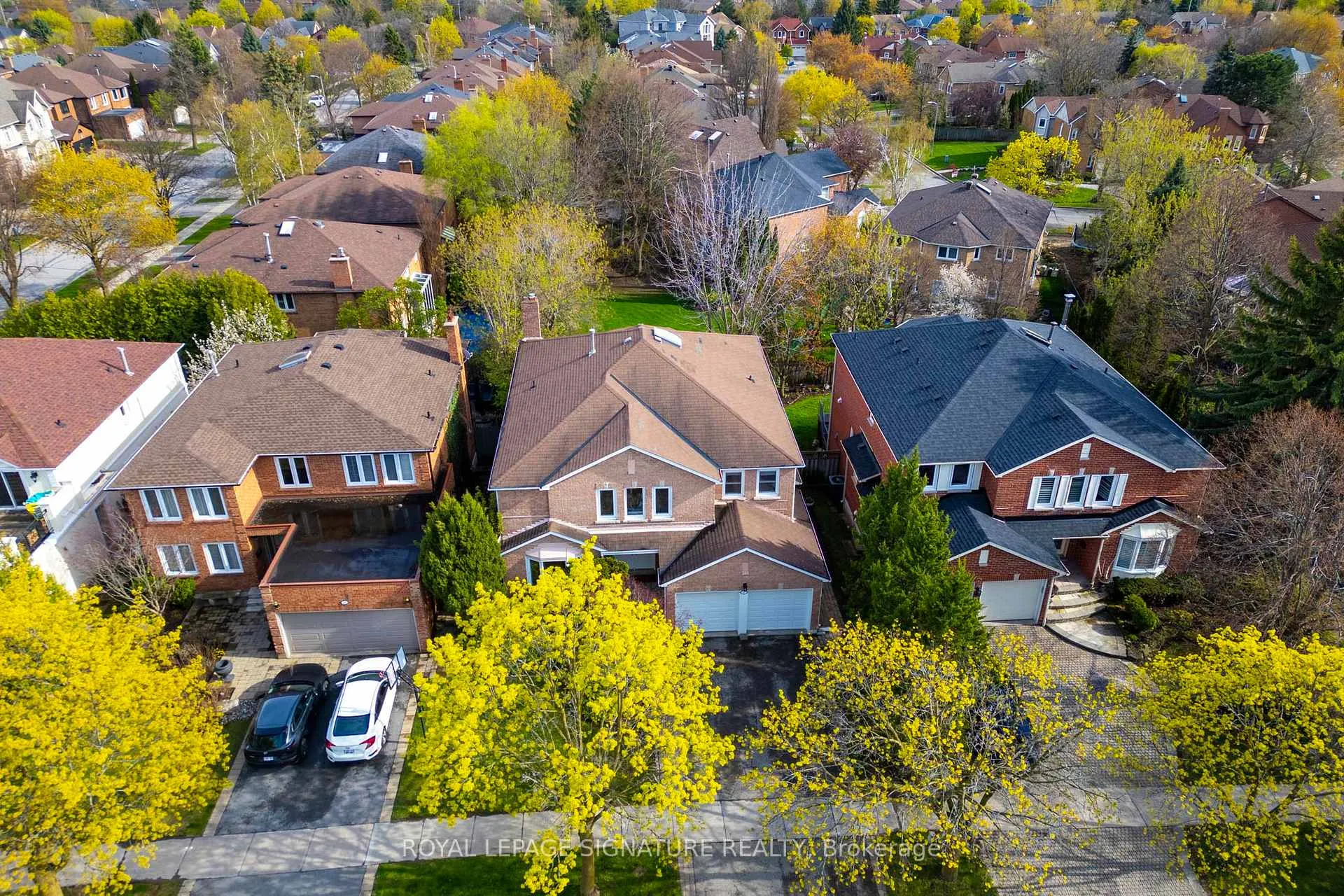 Photo 16 of 47 Edmund Seager Drive, Vaughan, Uplands — HOMEH