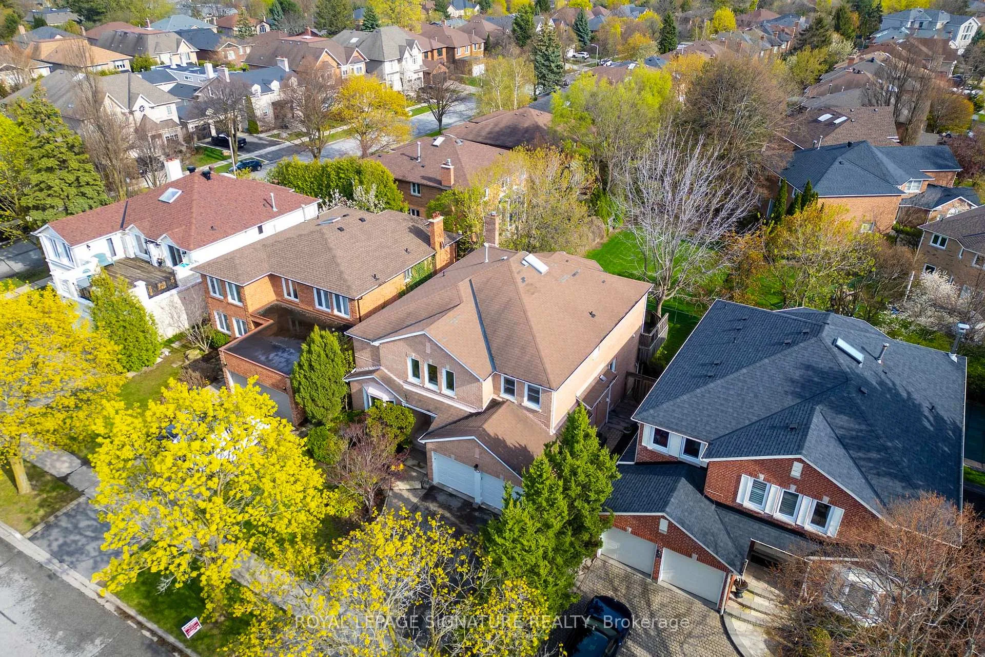 Photo 17 of 47 Edmund Seager Drive, Vaughan, Uplands — HOMEH