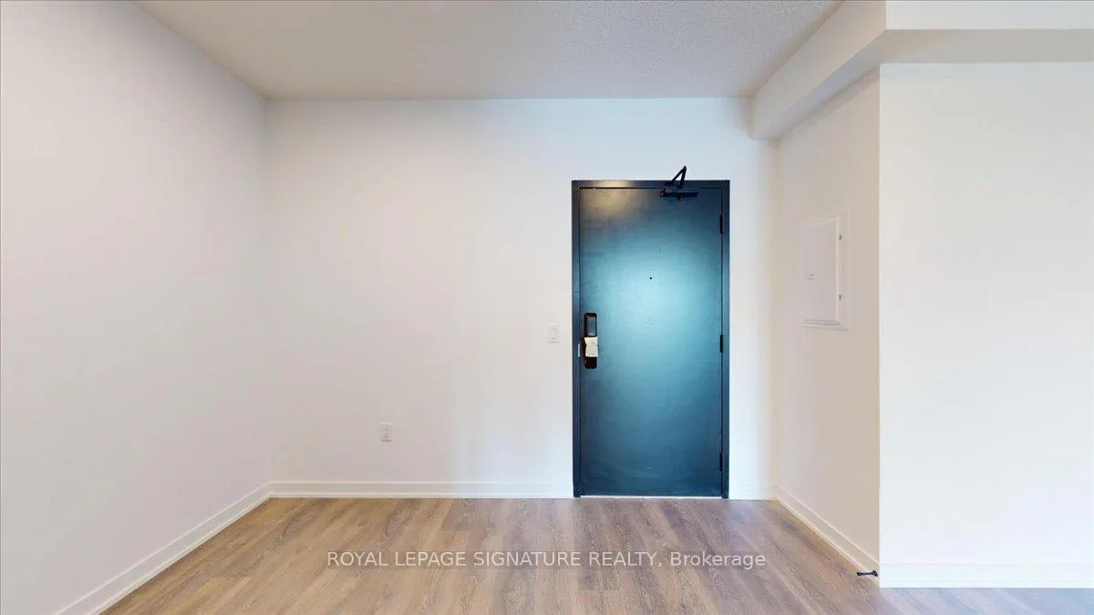 Photo 5 of Unit D1006, 4878 Powers Common, Burlington, Alton — HOMEH