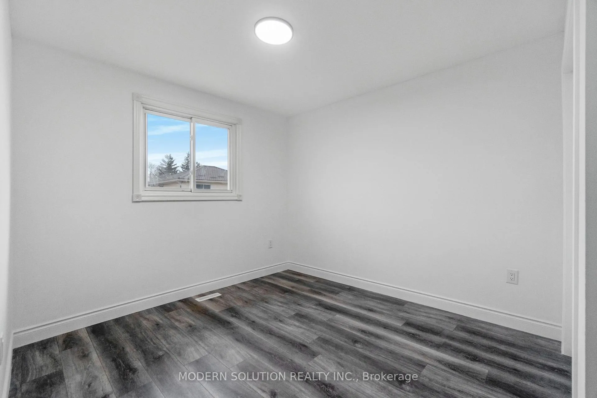 Photo 33 of 168 Fusilier Drive, Hamilton, Crerar — HOMEH