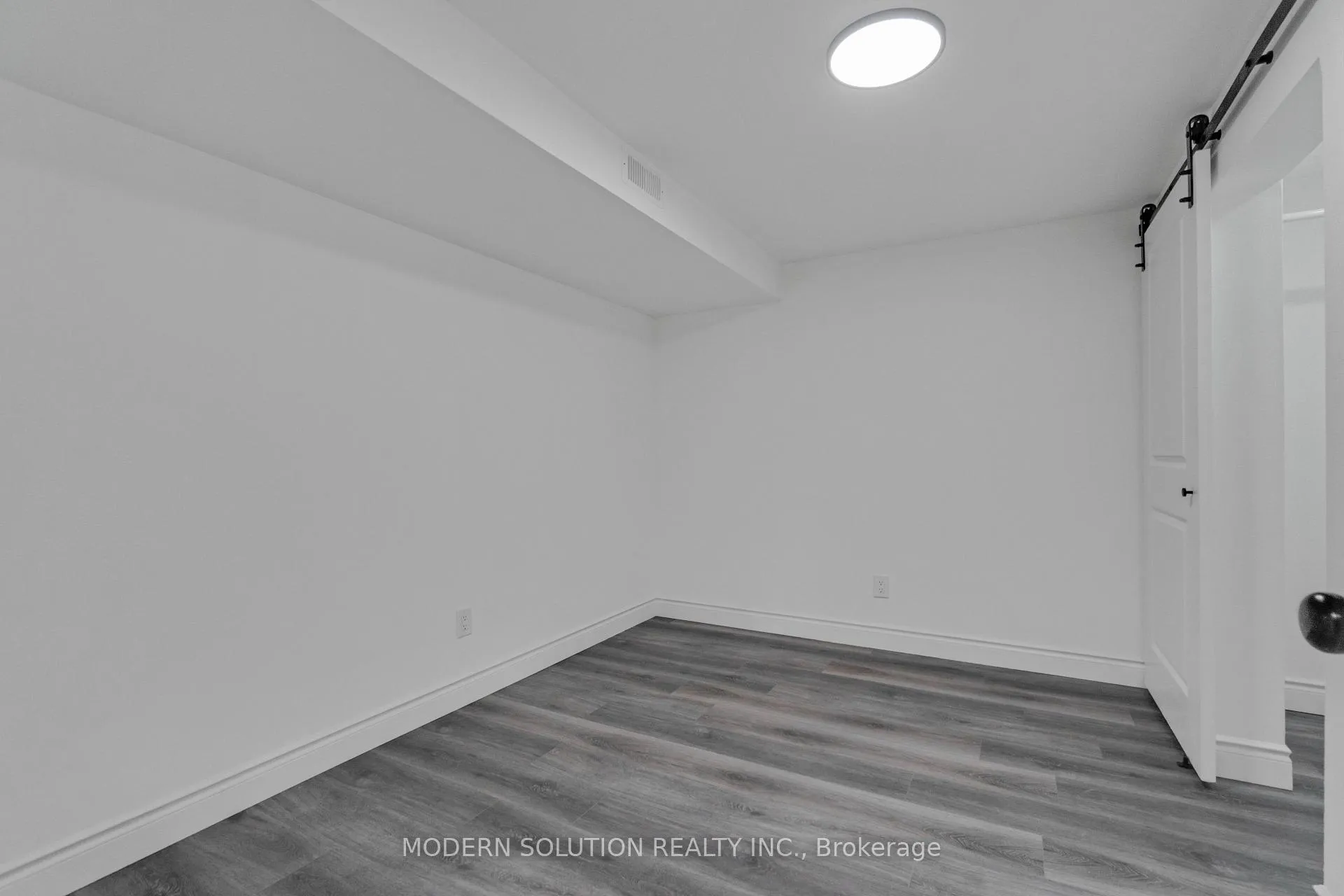 Photo 44 of 168 Fusilier Drive, Hamilton, Crerar — HOMEH