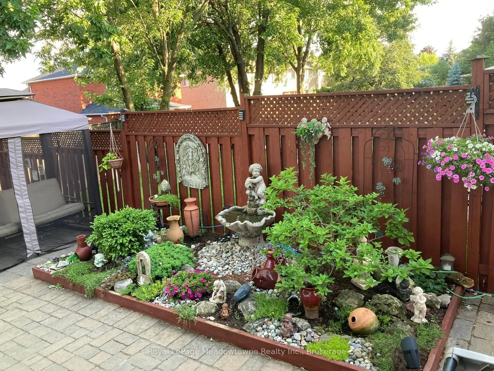 Photo 20 of 40 Coolspring Crescent, Caledon, Bolton East — HOMEH