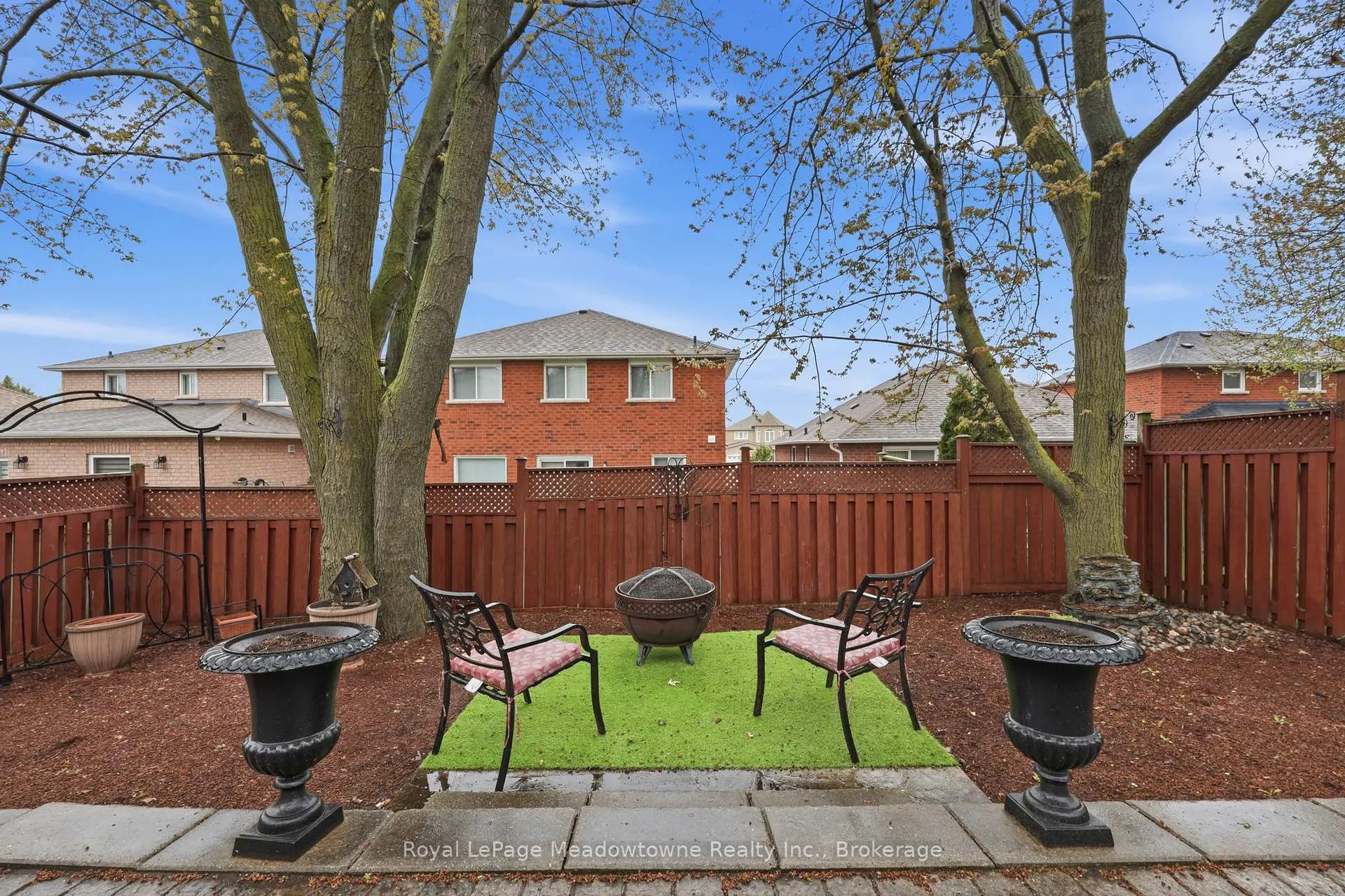 Photo 29 of 40 Coolspring Crescent, Caledon, Bolton East — HOMEH