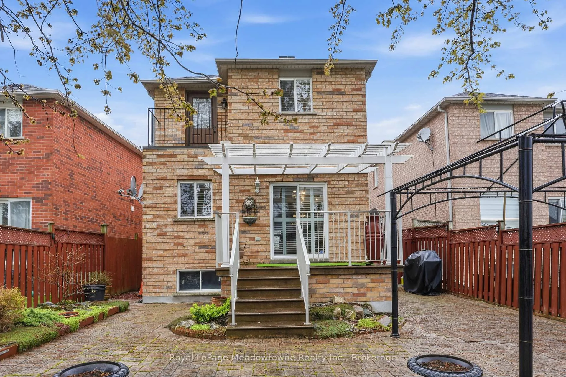 Photo 31 of 40 Coolspring Crescent, Caledon, Bolton East — HOMEH