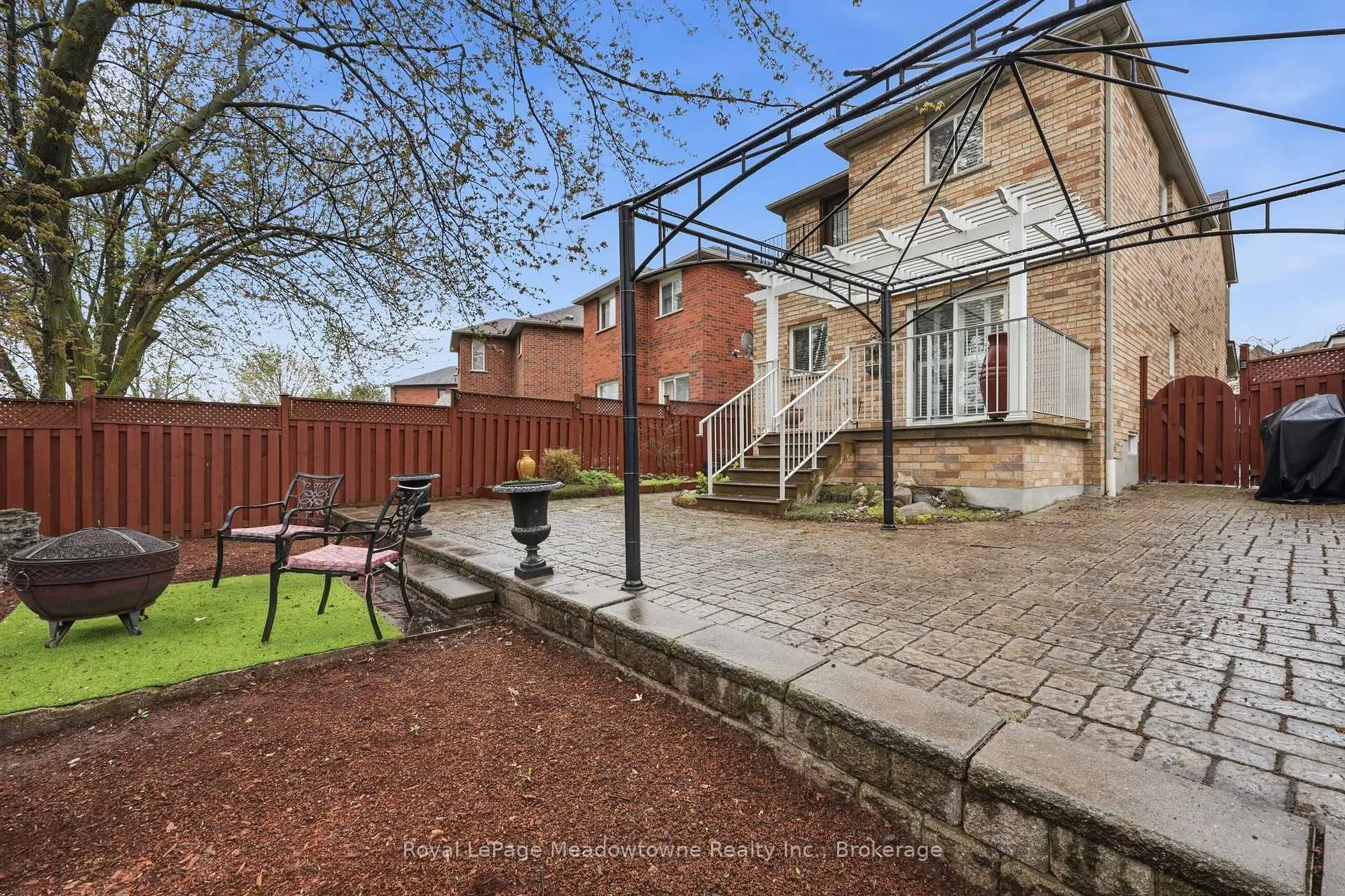 Photo 32 of 40 Coolspring Crescent, Caledon, Bolton East — HOMEH