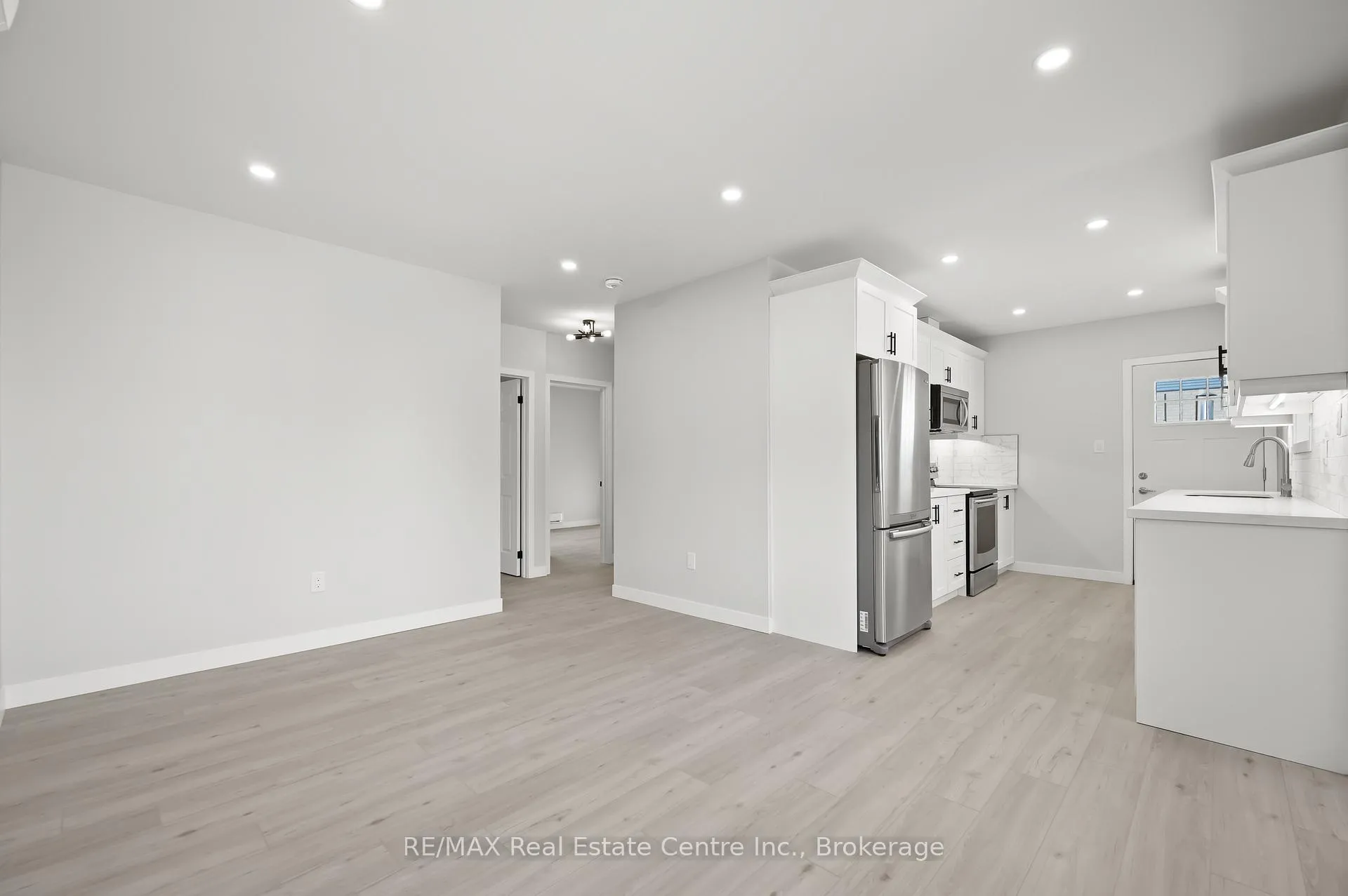 Photo 8 of 1180 Union Street, Kitchener, Northward — HOMEH
