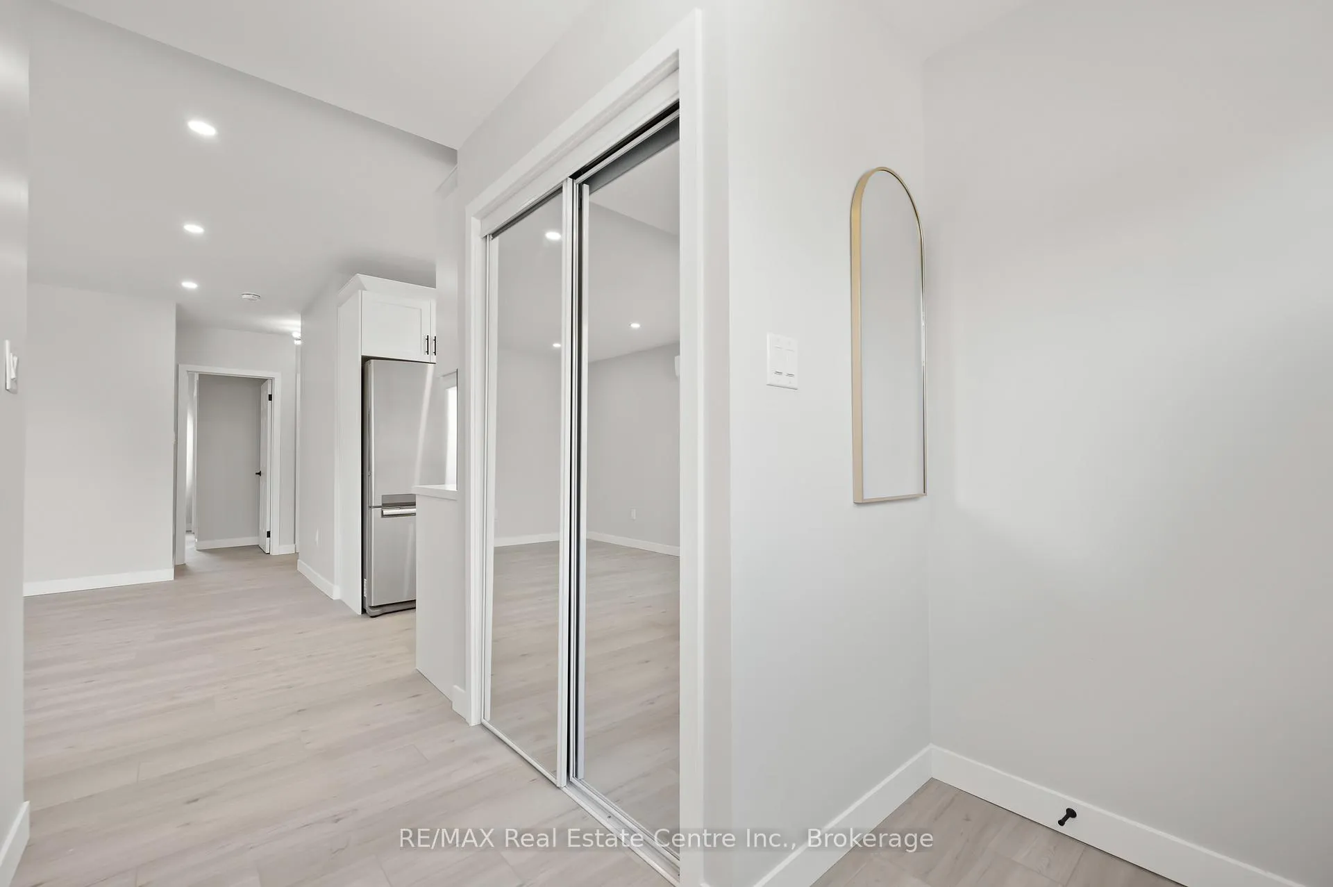 Photo 10 of 1180 Union Street, Kitchener, Northward — HOMEH