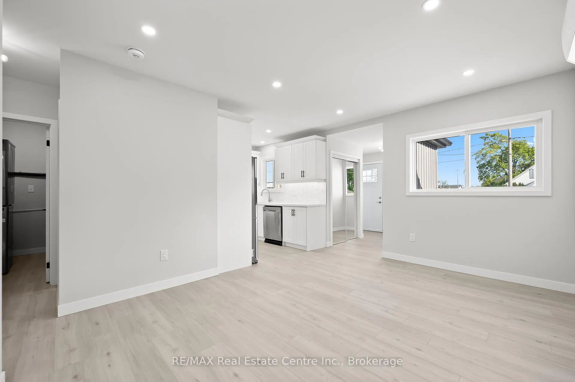 Photo 12 of 1180 Union Street, Kitchener, Northward — HOMEH