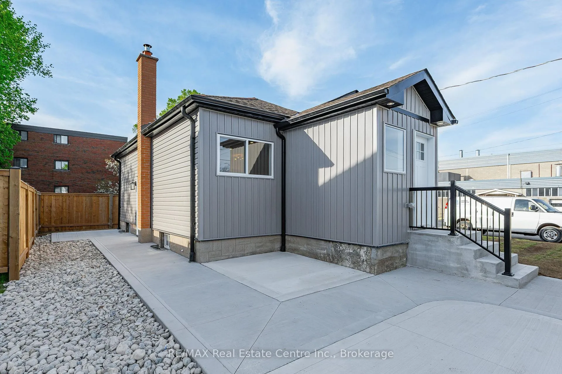 Photo 19 of 1180 Union Street, Kitchener, Northward — HOMEH