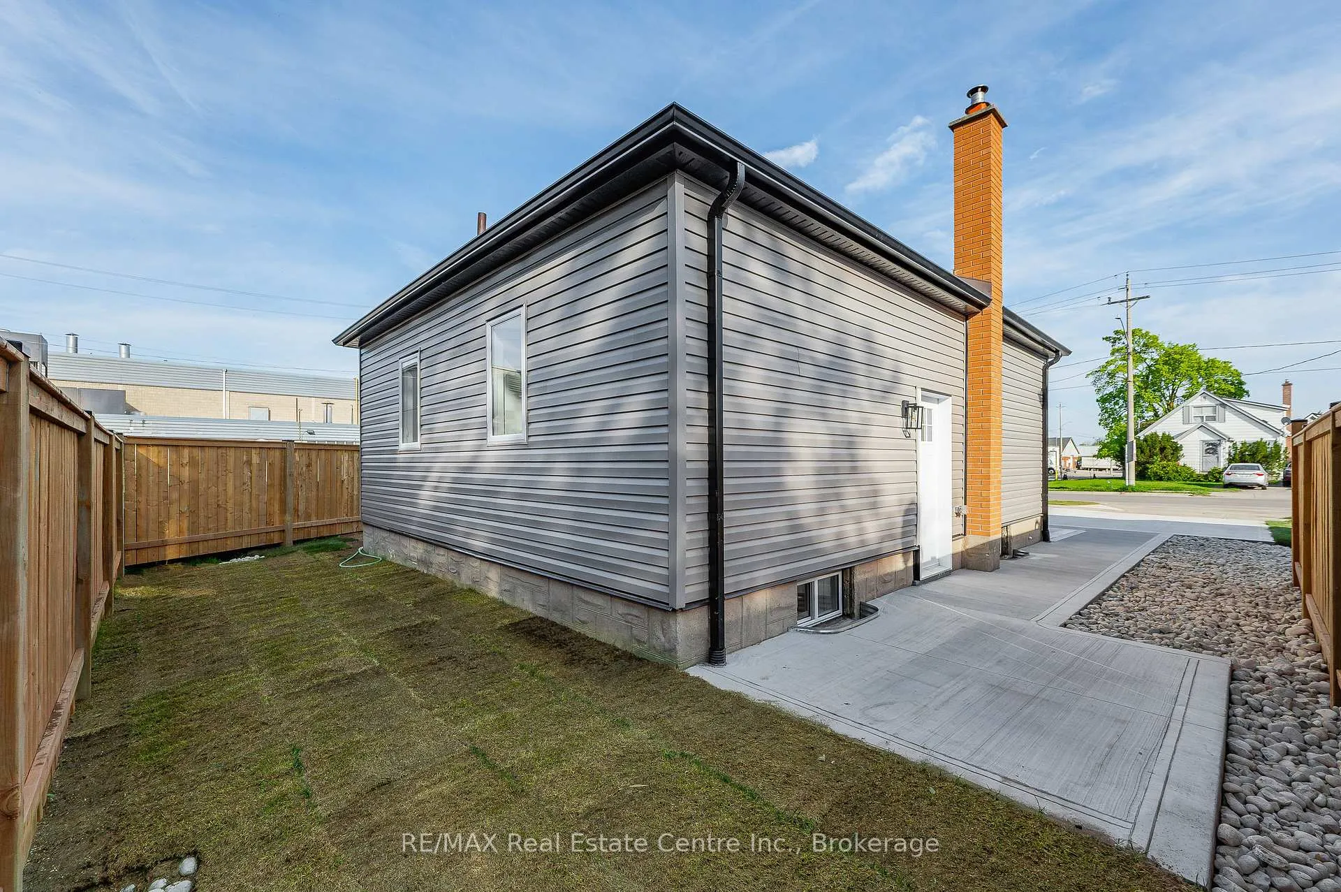 Photo 38 of 1180 Union Street, Kitchener, Northward — HOMEH