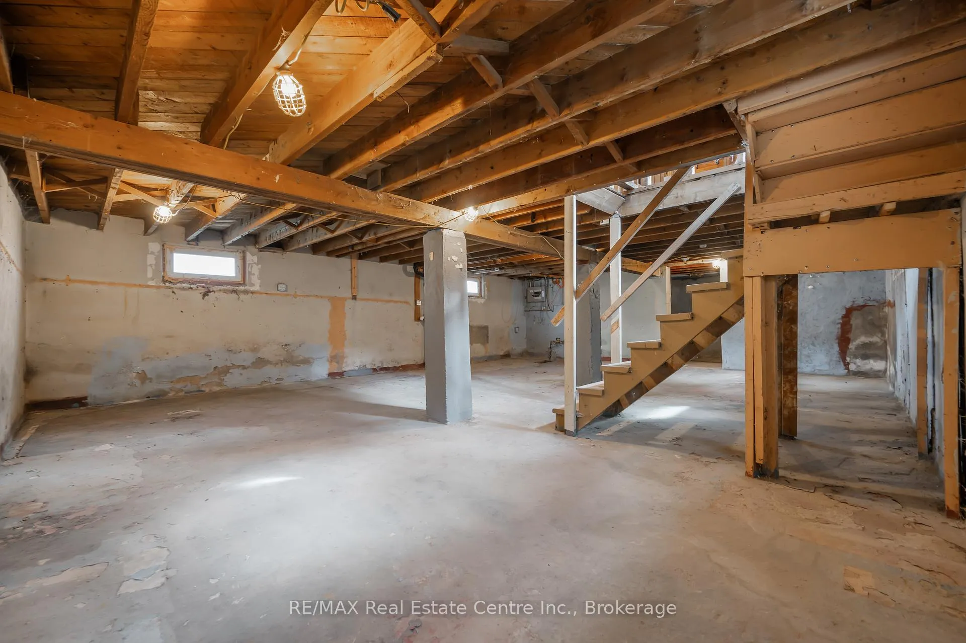 Photo 46 of 1180 Union Street, Kitchener, Northward — HOMEH