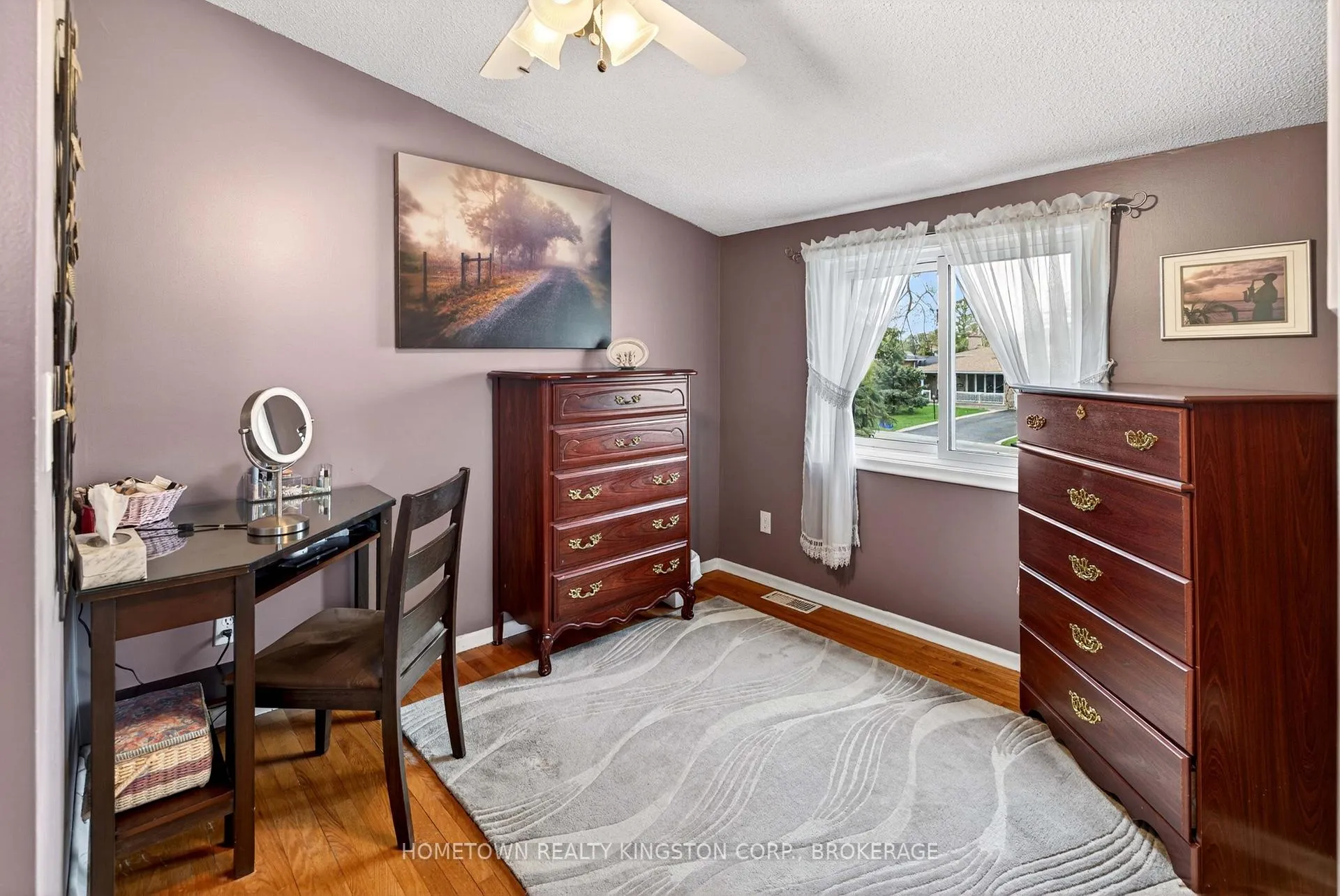 Photo 17 of 633 Fleet Street, Kingston, South of Taylor-Kidd Blvd — HOMEH