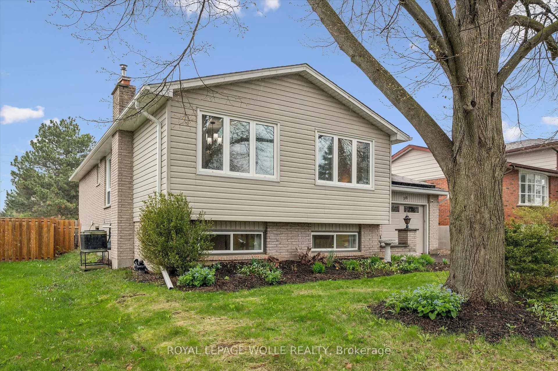 Photo 2 of 56 Wordsworth Place, Kitchener — HOMEH