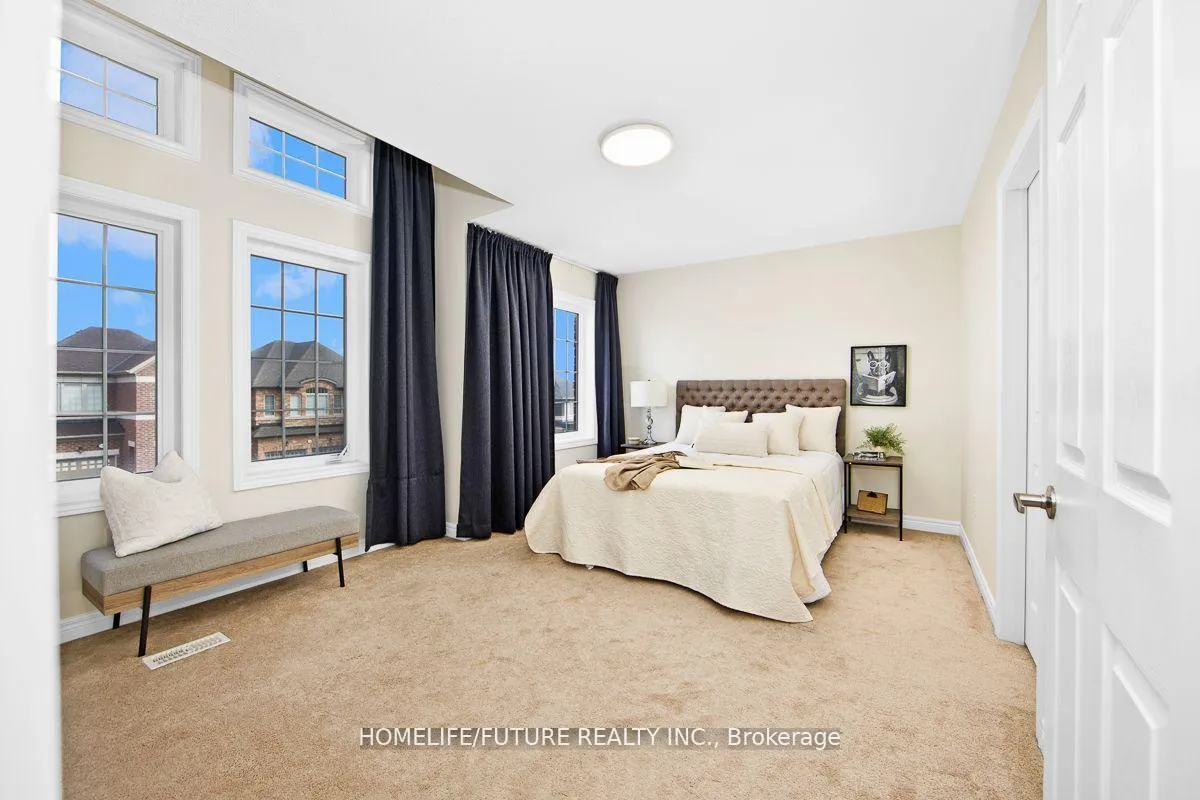 Photo 10 of 1193 Enchanted Crescent, Pickering, Rural Pickering — HOMEH