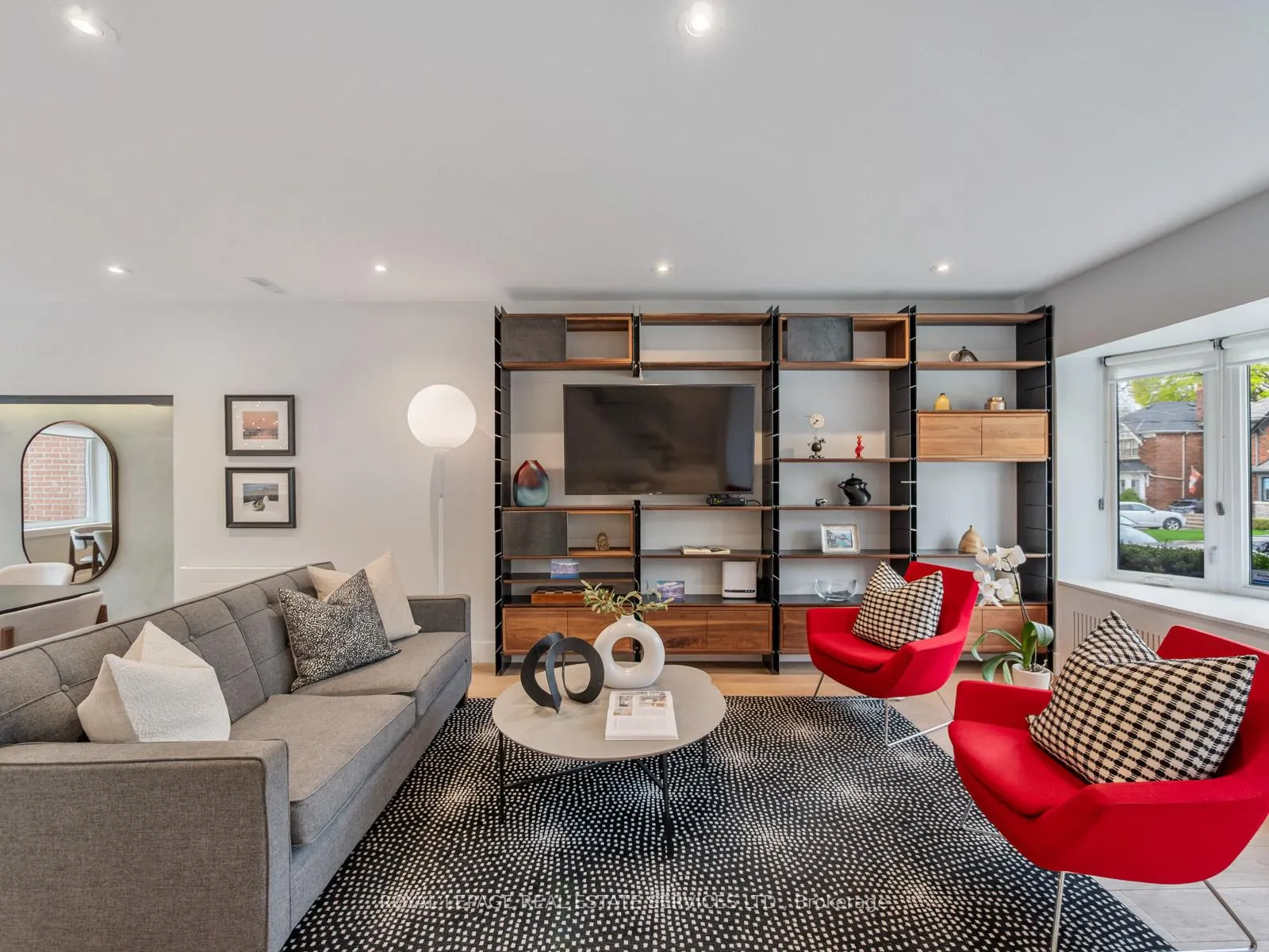 Photo 3 of 185 Glen Cedar Road, Toronto, Humewood-Cedarvale — HOMEH