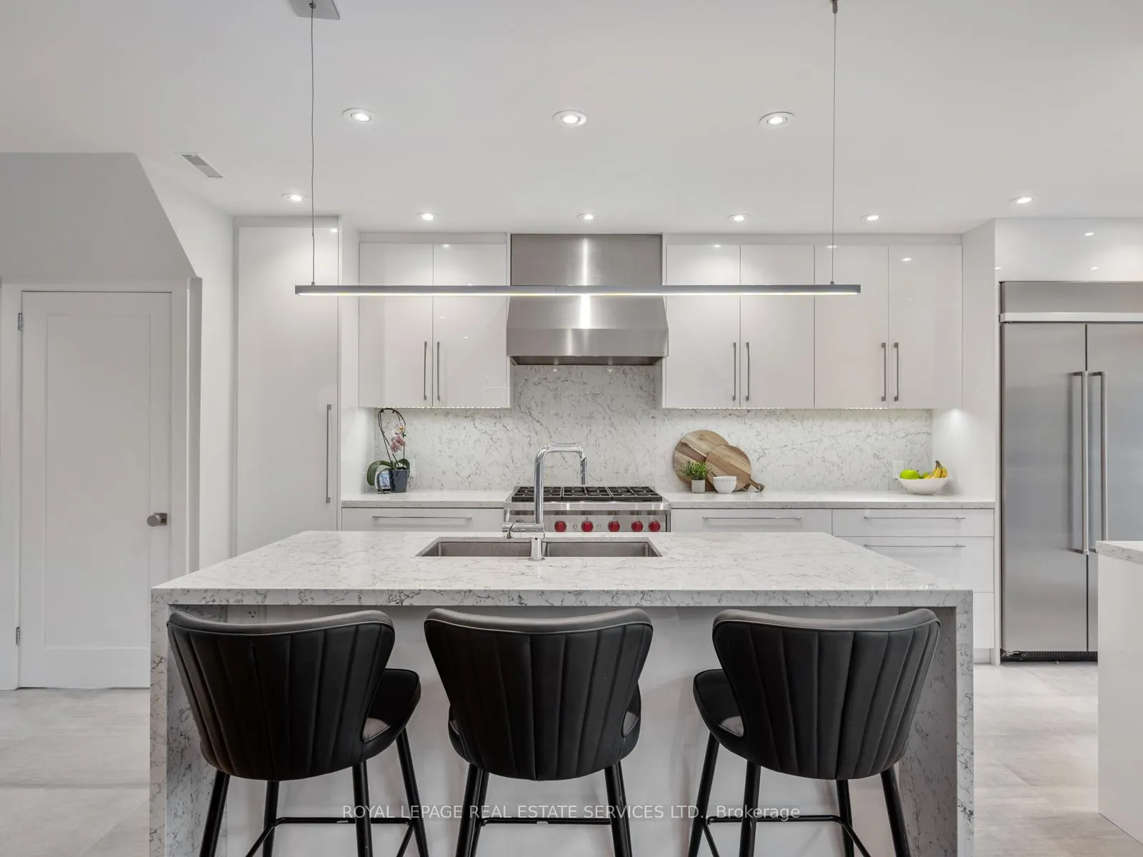Photo 9 of 185 Glen Cedar Road, Toronto, Humewood-Cedarvale — HOMEH