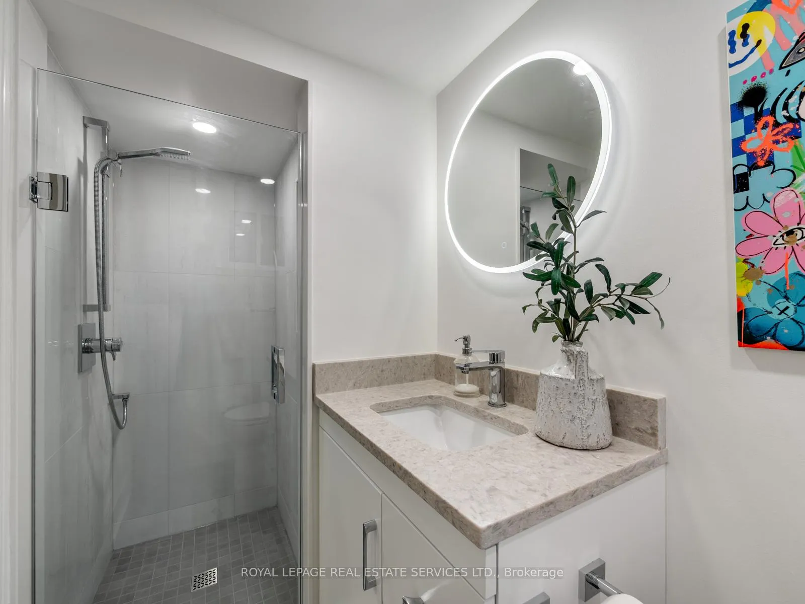 Photo 34 of 185 Glen Cedar Road, Toronto, Humewood-Cedarvale — HOMEH
