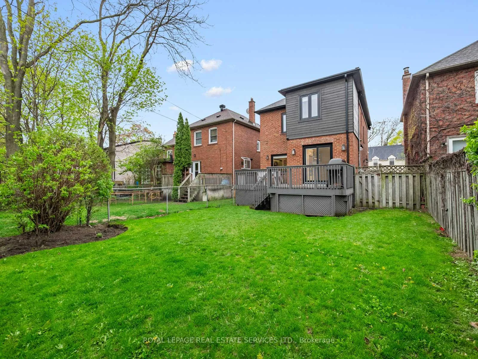 Photo 36 of 185 Glen Cedar Road, Toronto, Humewood-Cedarvale — HOMEH