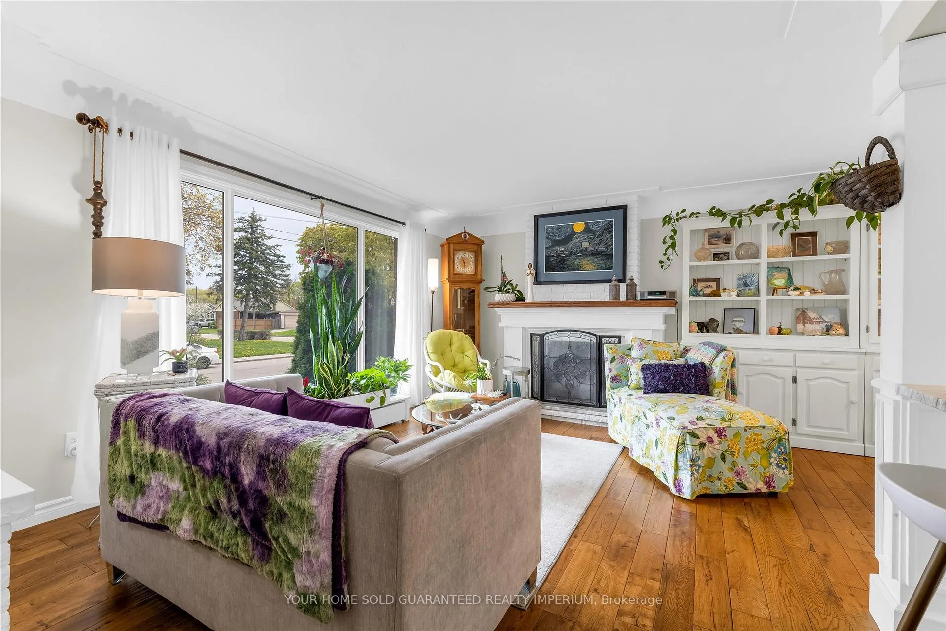 Photo 5 of 8 Mulock Avenue, Hamilton, Sunninghill — HOMEH