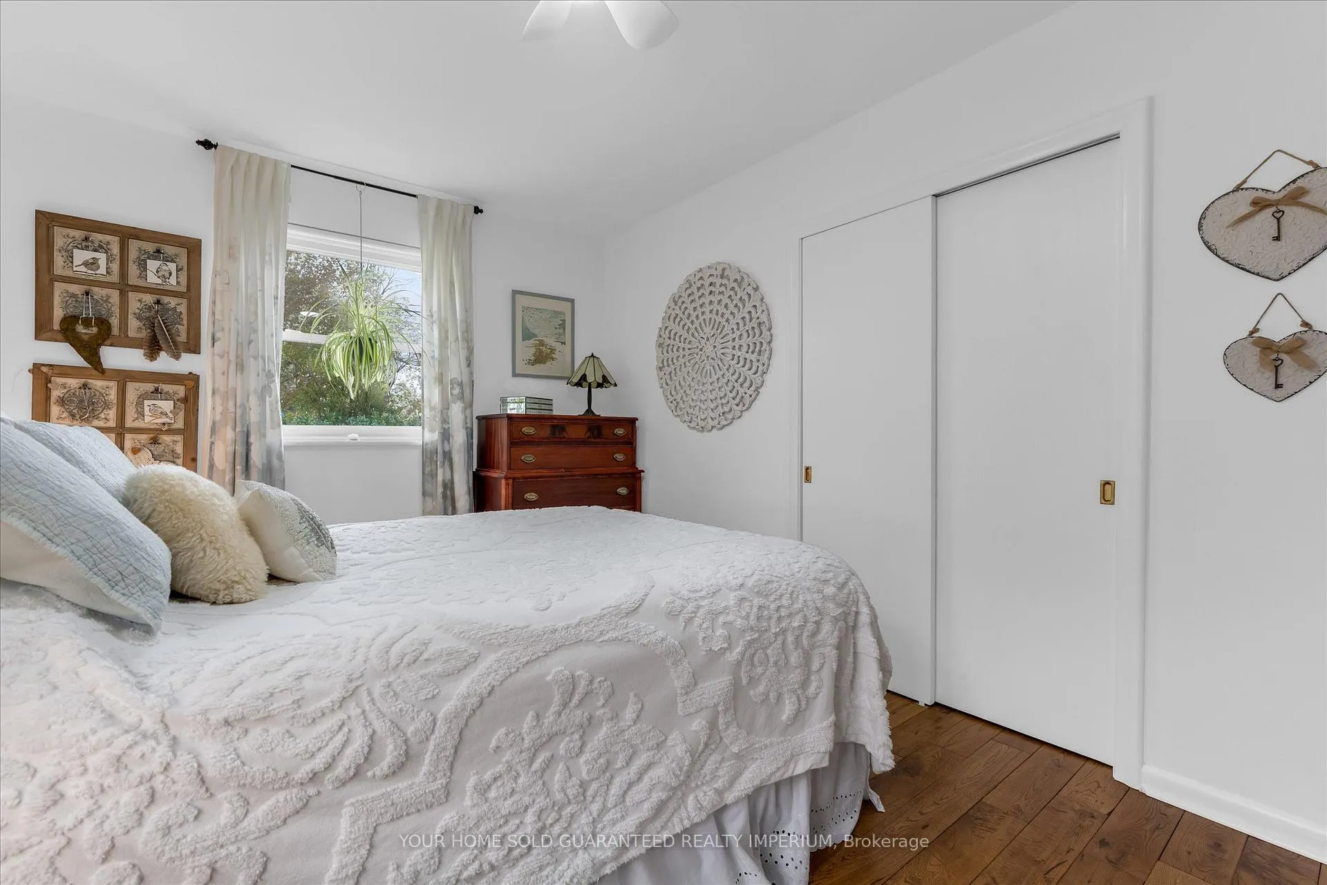 Photo 15 of 8 Mulock Avenue, Hamilton, Sunninghill — HOMEH