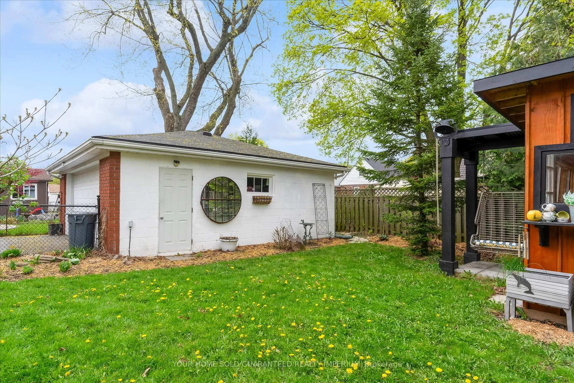 Photo 38 of 8 Mulock Avenue, Hamilton, Sunninghill — HOMEH