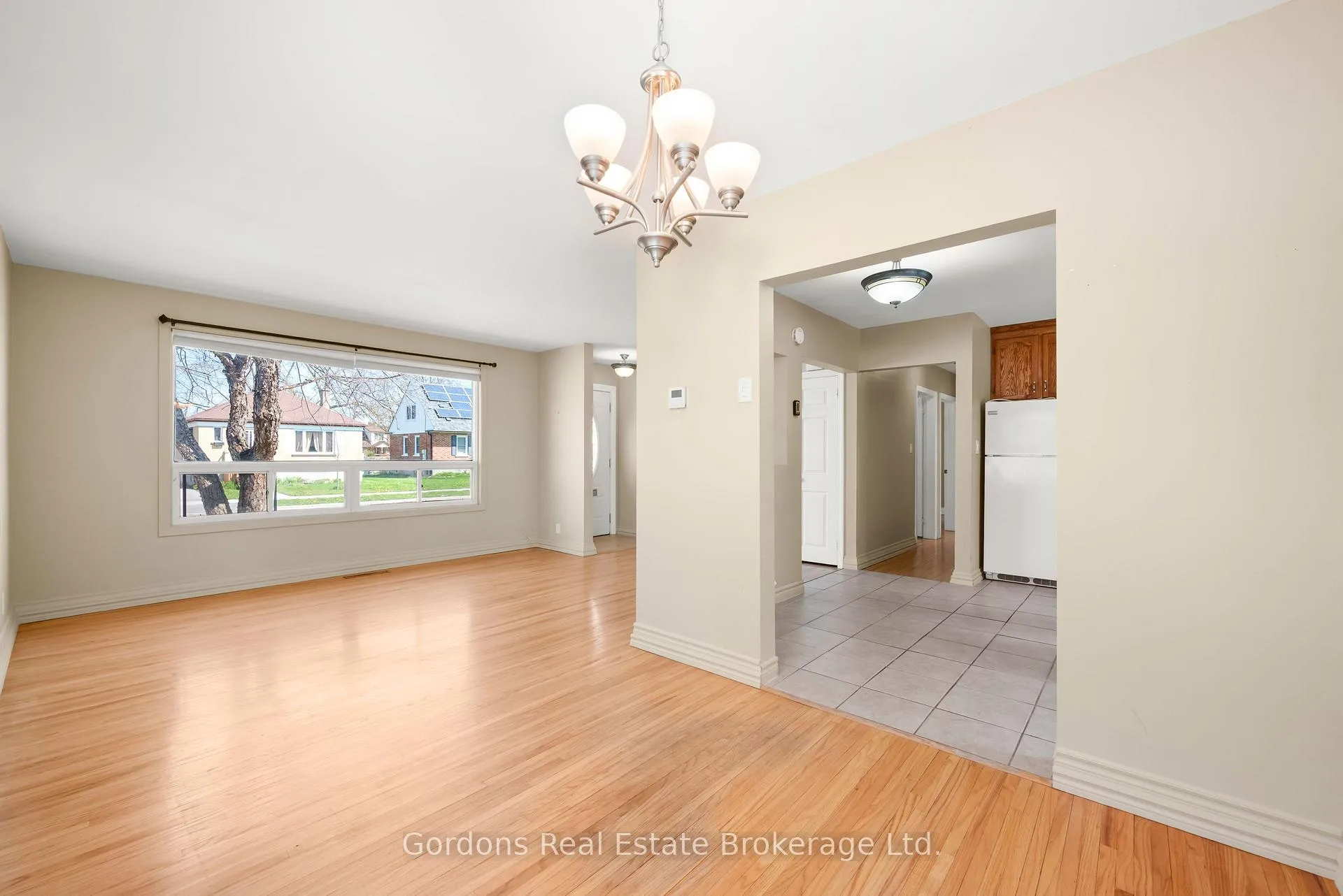 Photo 17 of 705 Bellaire Street, Peterborough, Otonabee Ward 1 — HOMEH