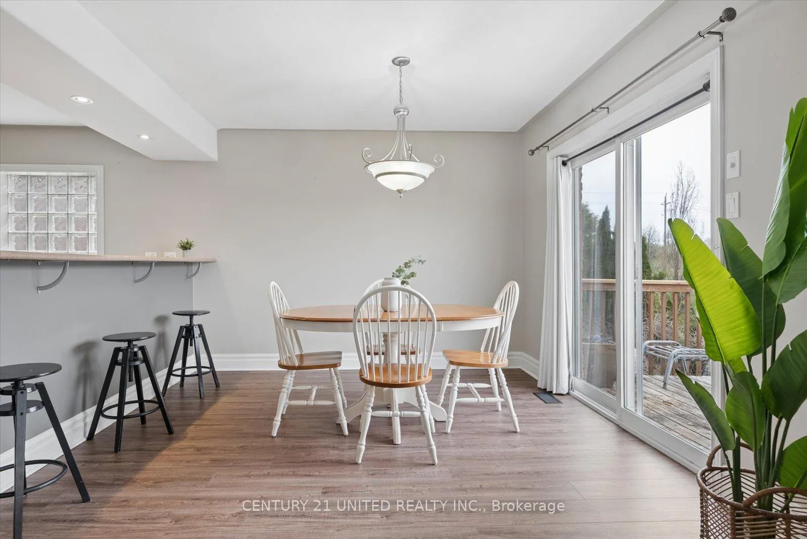 Photo 12 of 496 Settlers Ridge, Peterborough, Northcrest Ward 5 — HOMEH