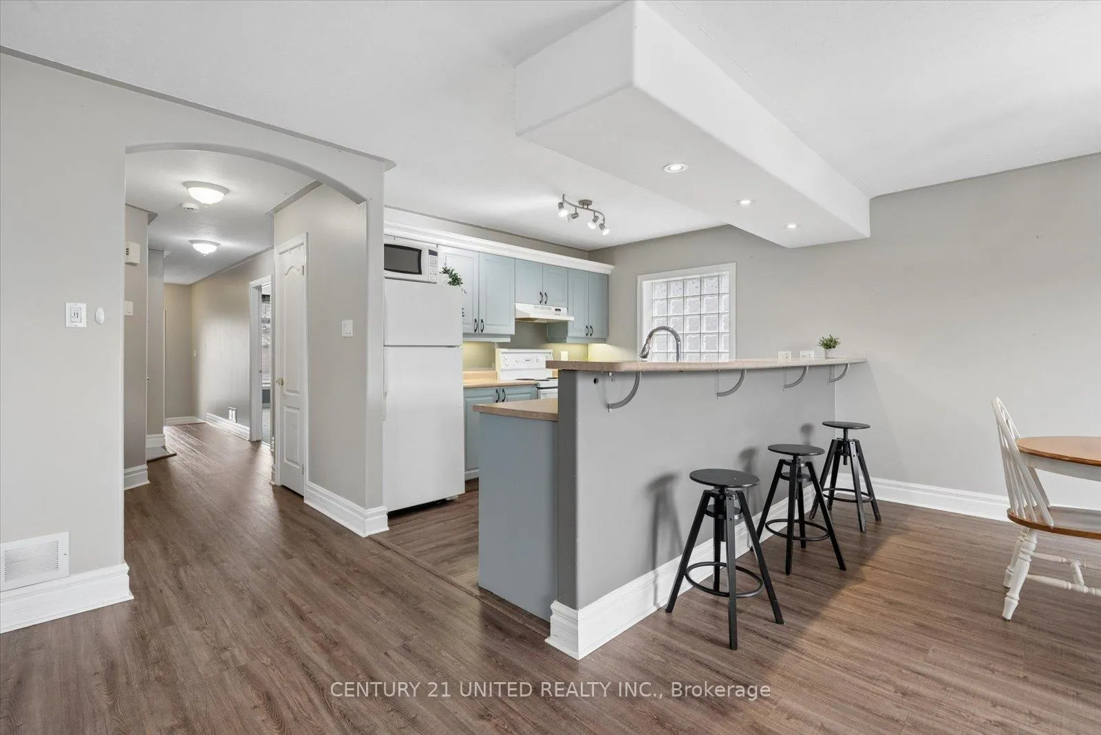 Photo 14 of 496 Settlers Ridge, Peterborough, Northcrest Ward 5 — HOMEH