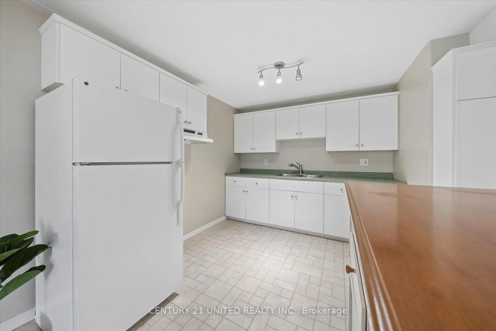 Photo 29 of 496 Settlers Ridge, Peterborough, Northcrest Ward 5 — HOMEH