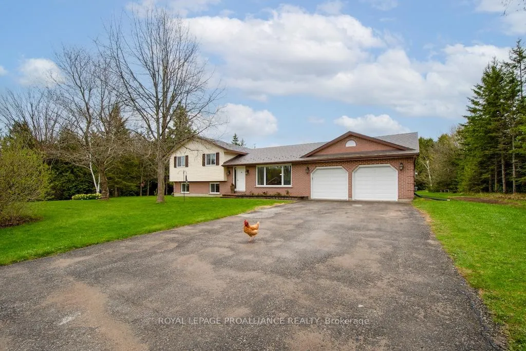 Photo 1 of 1989 Darling Crescent, Cavan Monaghan, Cavan Twp — HOMEH