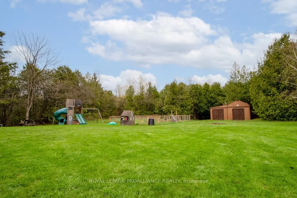 Photo 46 of 1989 Darling Crescent, Cavan Monaghan, Cavan Twp — HOMEH