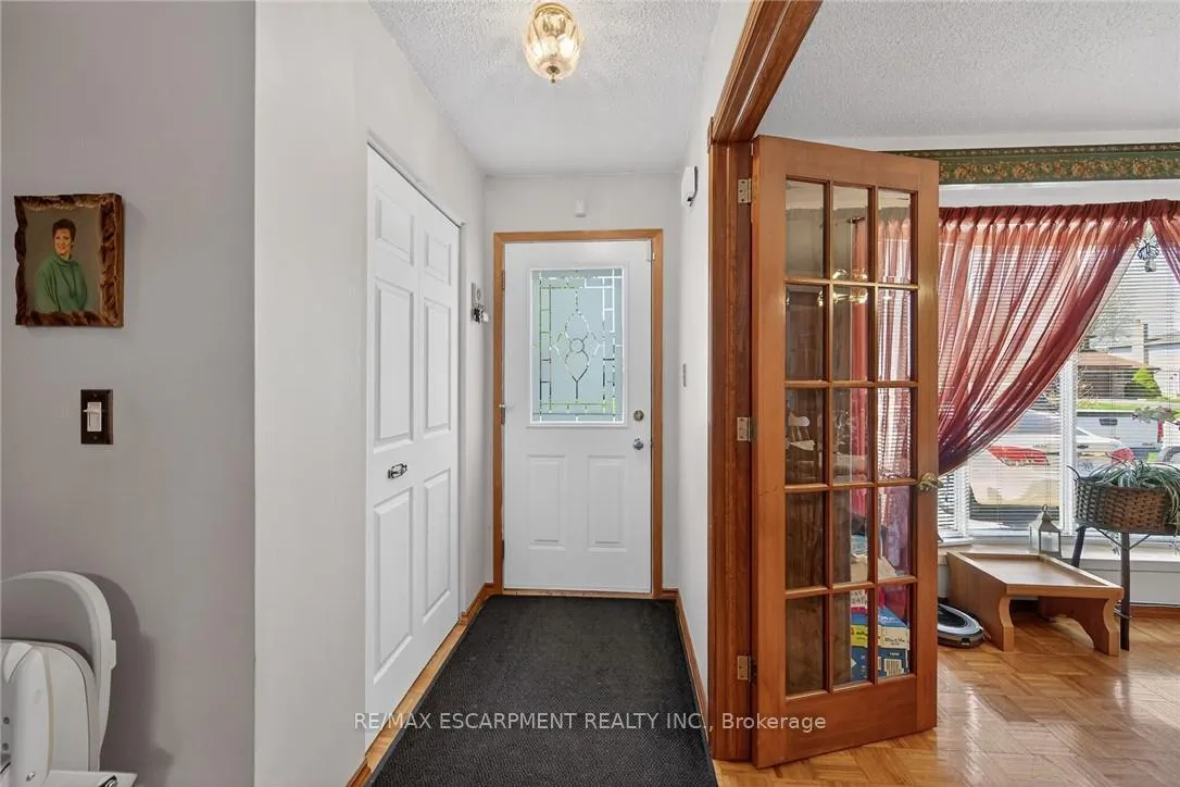 Photo 15 of 331 MacCrae Drive, Haldimand — HOMEH