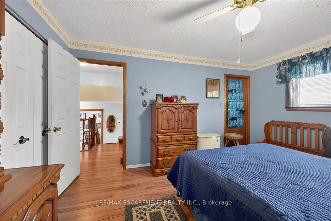 Photo 18 of 331 MacCrae Drive, Haldimand — HOMEH