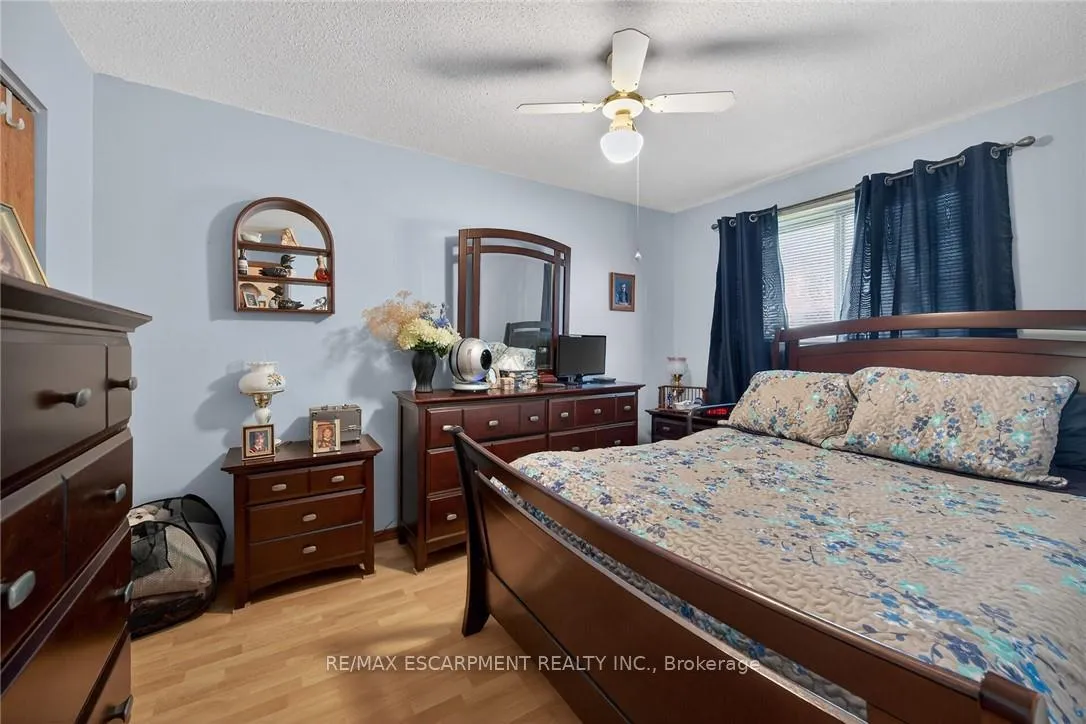 Photo 19 of 331 MacCrae Drive, Haldimand — HOMEH