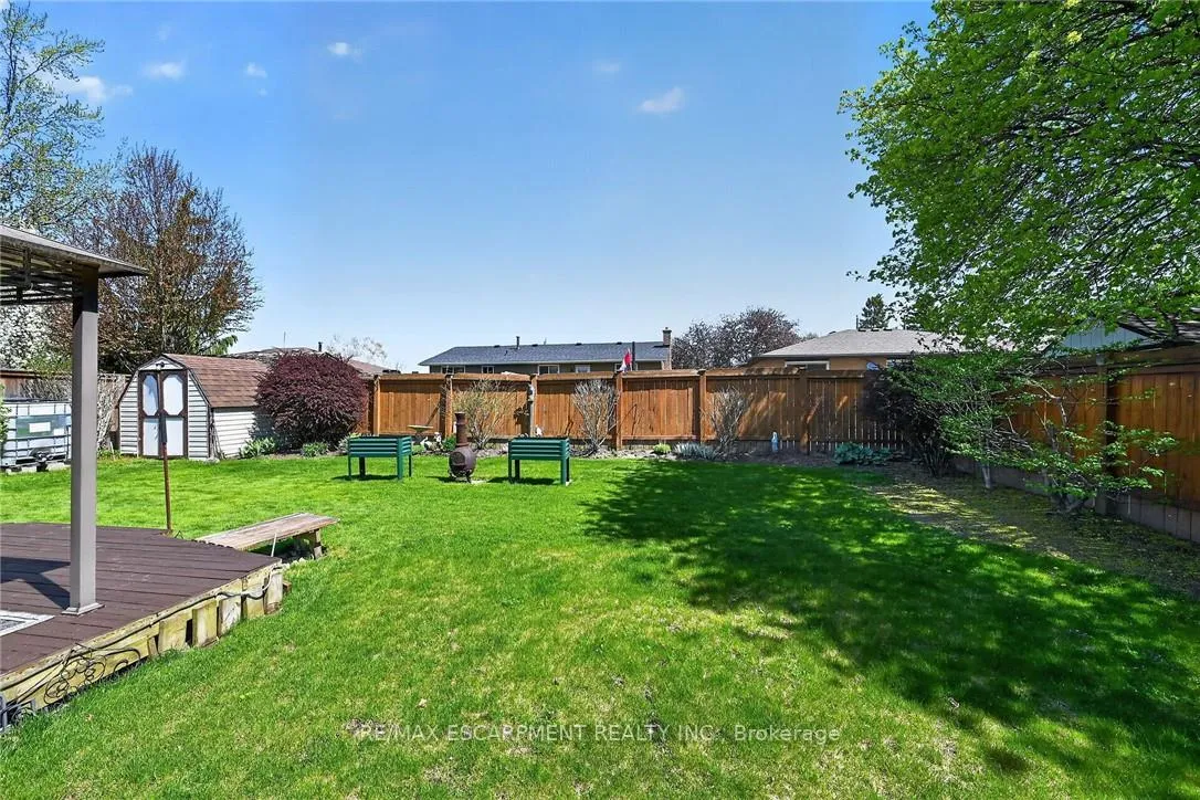 Photo 39 of 331 MacCrae Drive, Haldimand — HOMEH