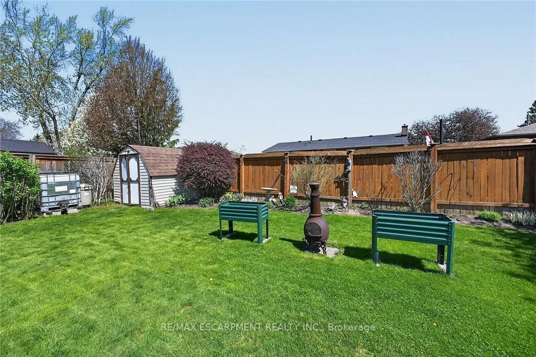 Photo 40 of 331 MacCrae Drive, Haldimand — HOMEH
