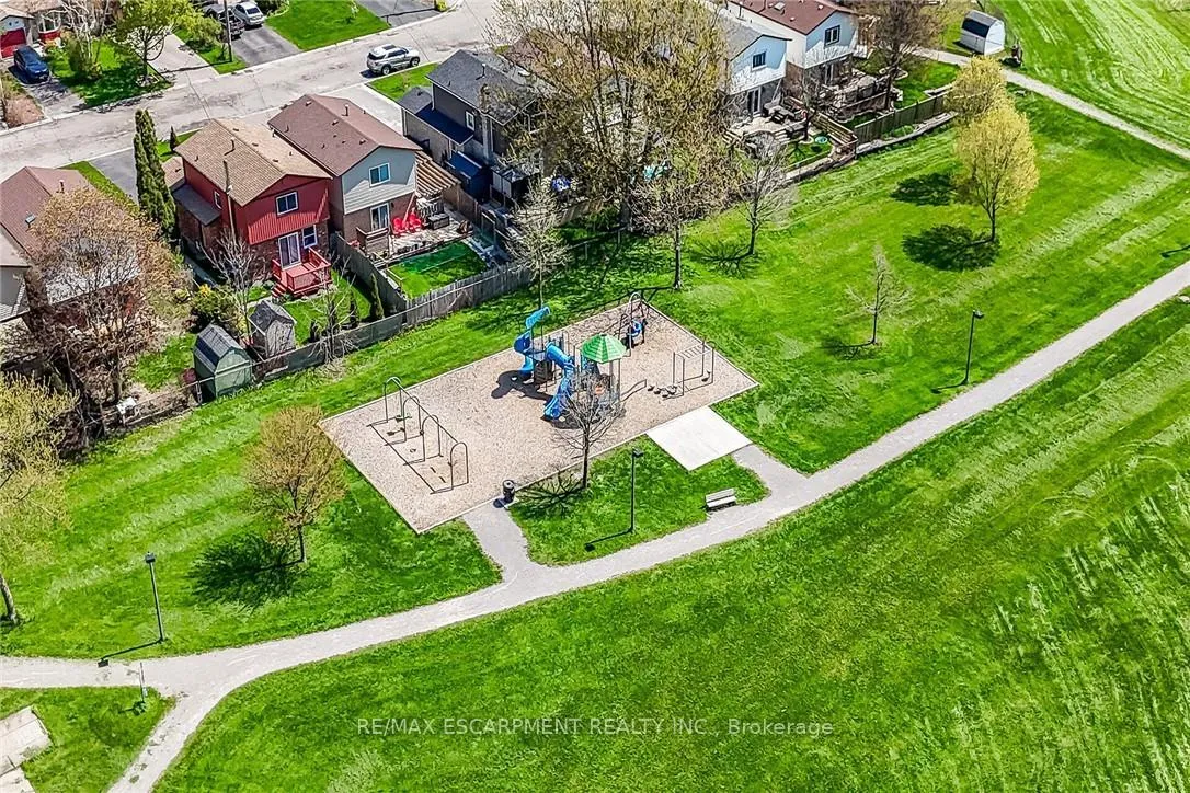 Photo 48 of 331 MacCrae Drive, Haldimand — HOMEH