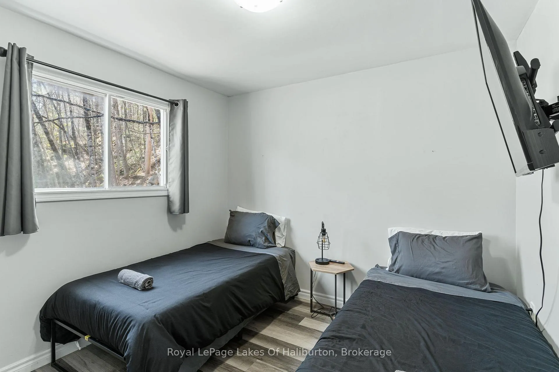 Photo 14 of 1027 Spencers Trail, Highlands East, Glamorgan — HOMEH