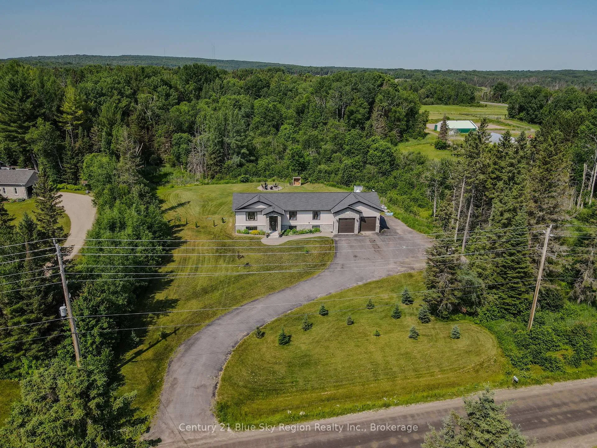 Photo 3 of 1147 Maple Hill Road, Powassan — HOMEH