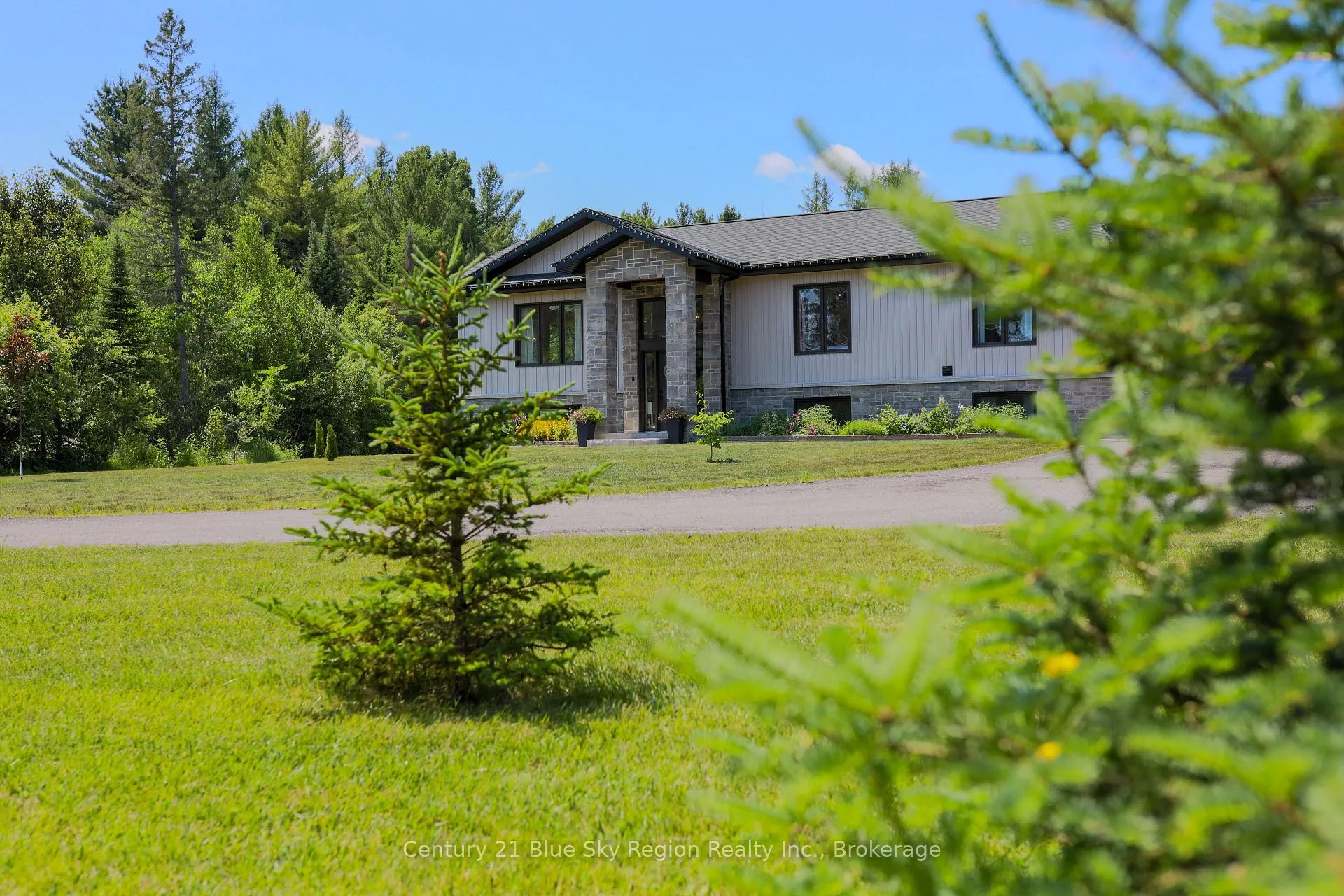 Photo 6 of 1147 Maple Hill Road, Powassan — HOMEH